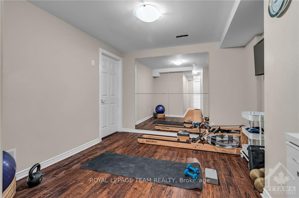 Photo 24 of 1131 Rockingham Avenue, Ottawa, Billings Bridge — HOMEH