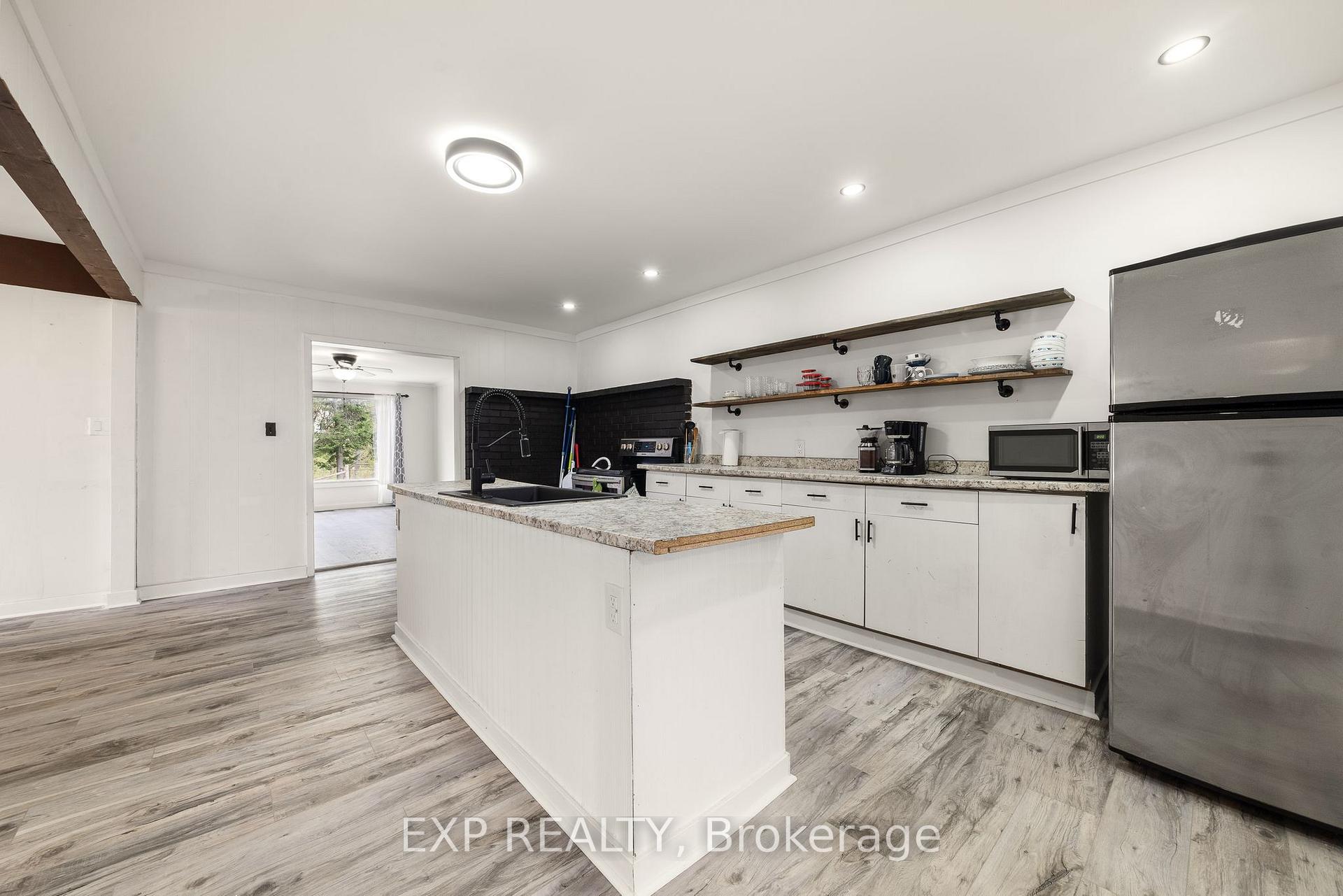 Photo 11 of 50 Queen Street, Tweed, Hungerford (Twp) — HOMEH