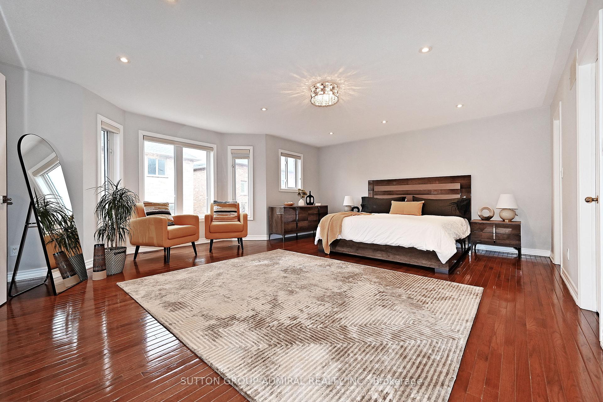 Photo 15 of 32 Seabreeze Avenue, Vaughan, Patterson — HOMEH