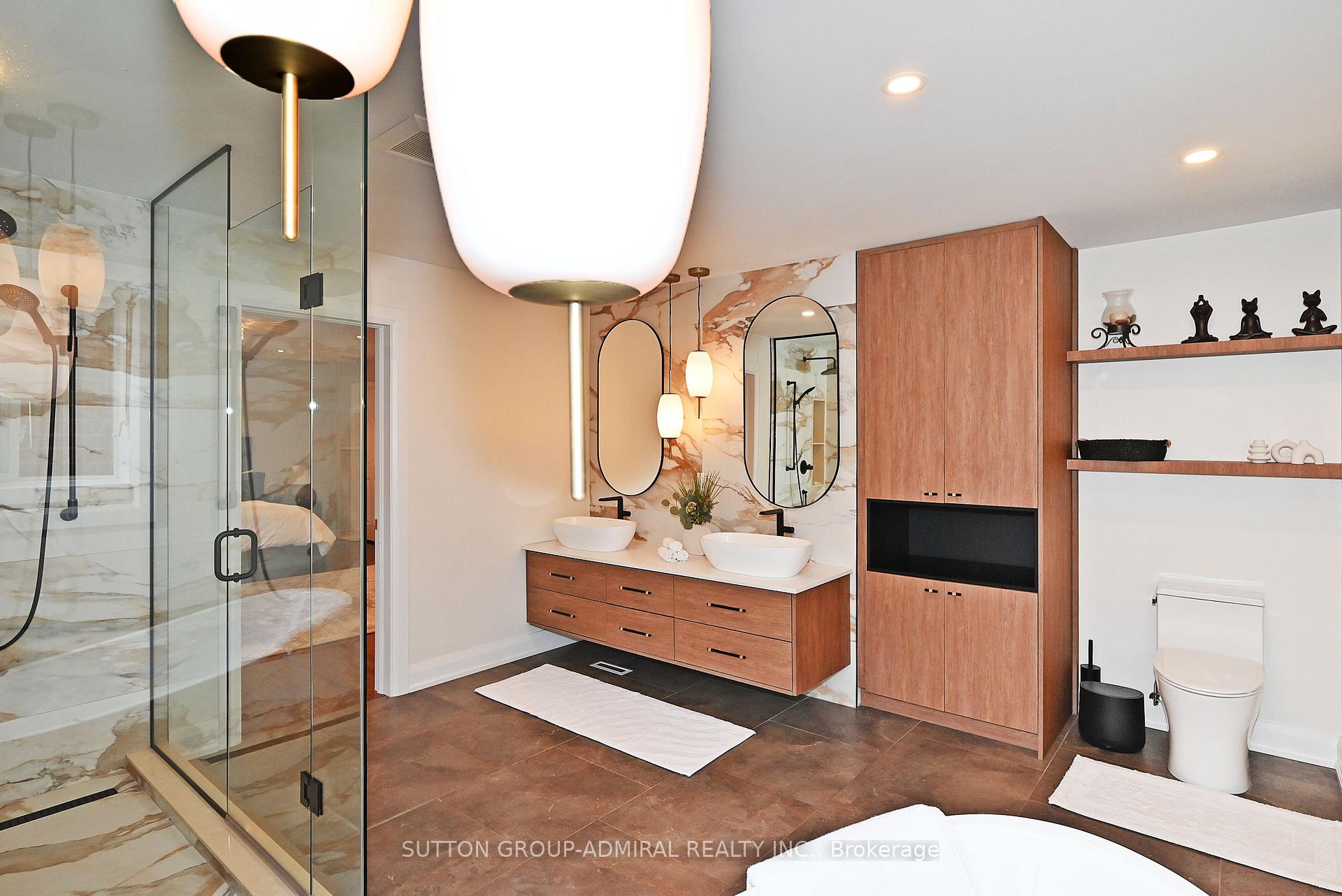 Photo 22 of 32 Seabreeze Avenue, Vaughan, Patterson — HOMEH