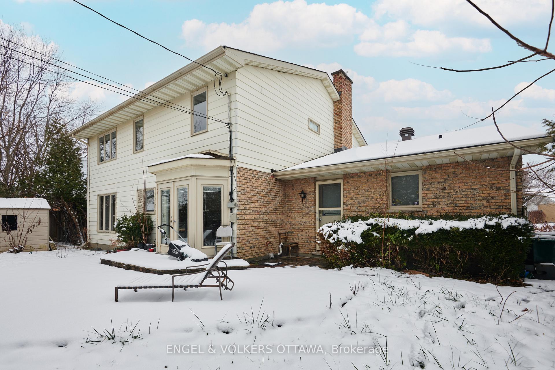 Photo 29 of 2432 Wyndale Crescent, Ottawa, Guildwood Estates - Urbandale Acres — HOMEH