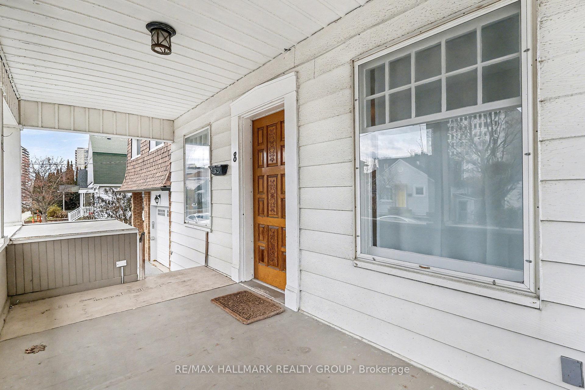 Photo 4 of 8 Carlotta Avenue, Ottawa, Vanier — HOMEH