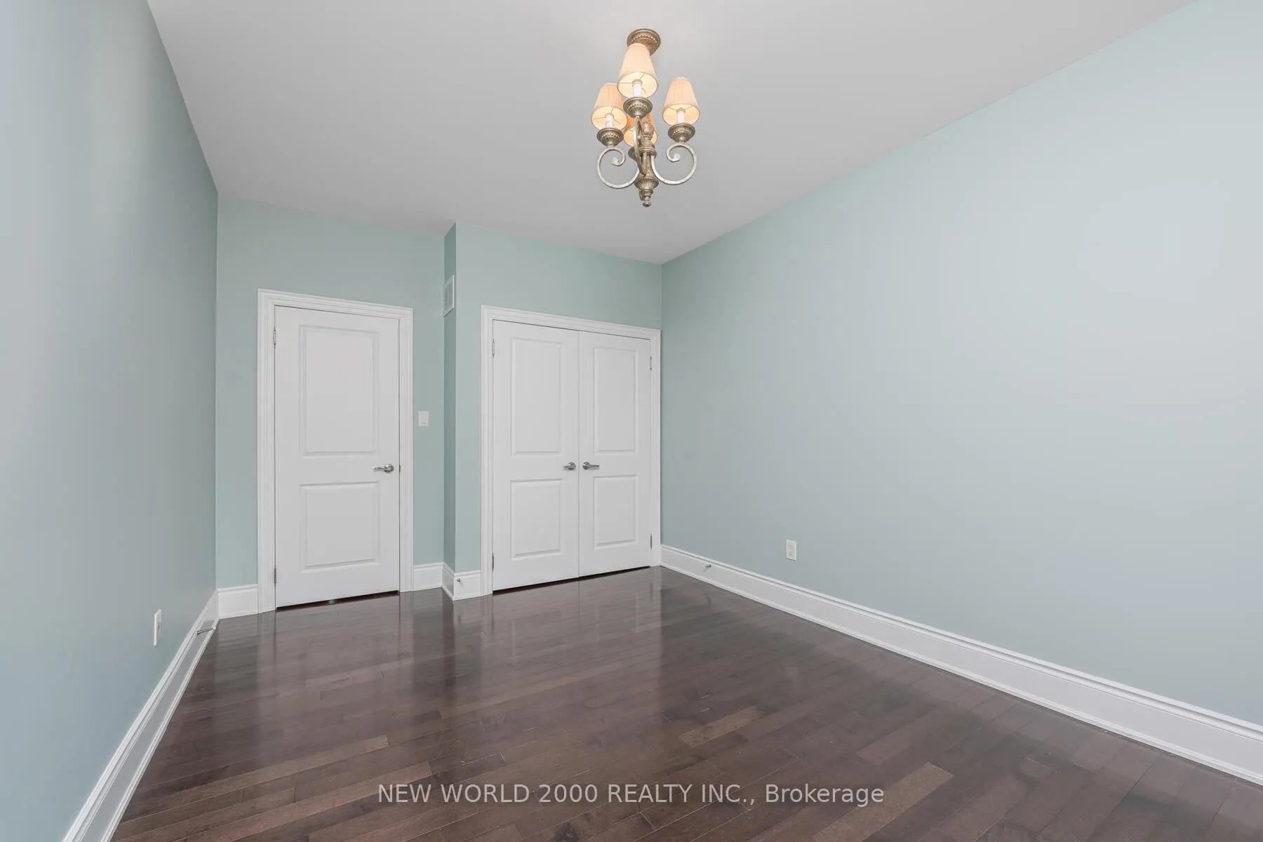 Photo 23 of 10 Orleans Circle, Vaughan, Vellore Village — HOMEH