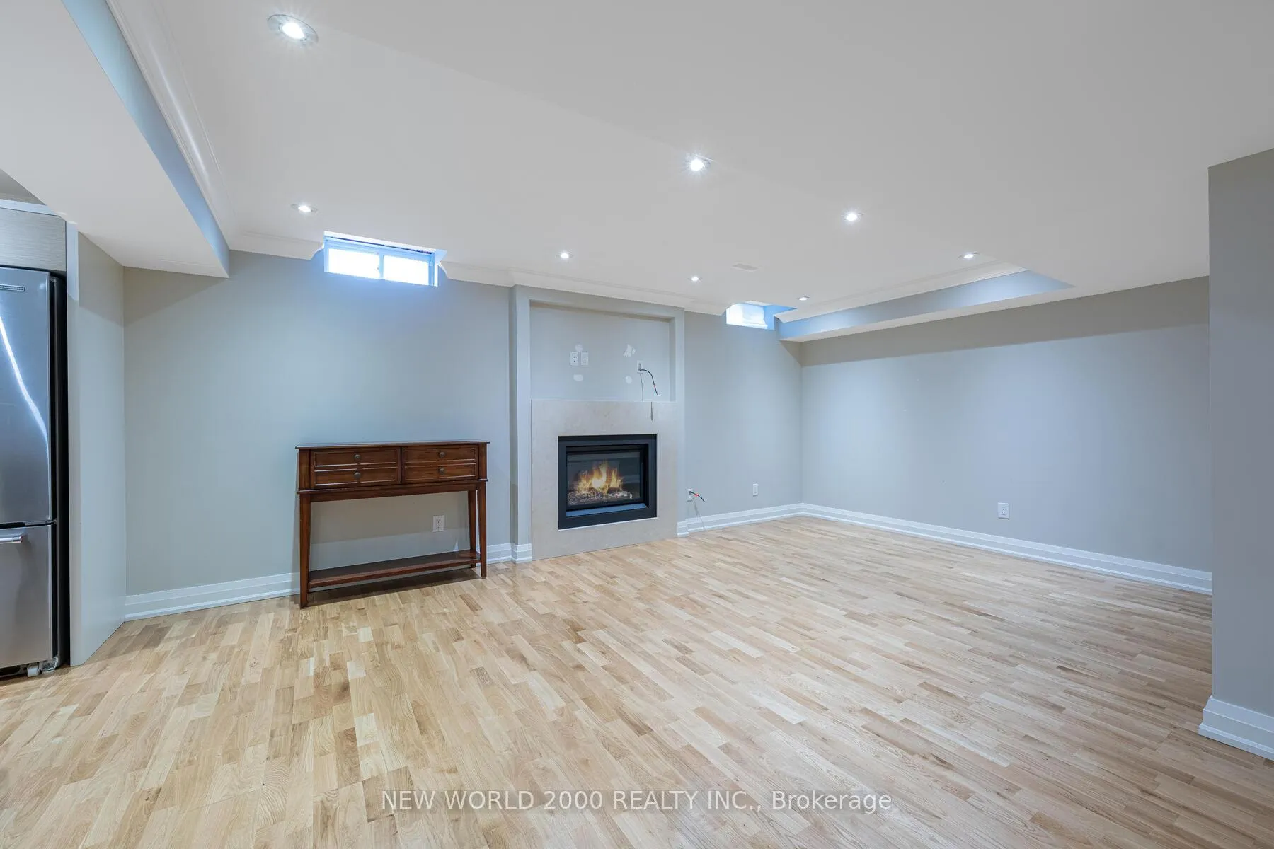 Photo 31 of 10 Orleans Circle, Vaughan, Vellore Village — HOMEH