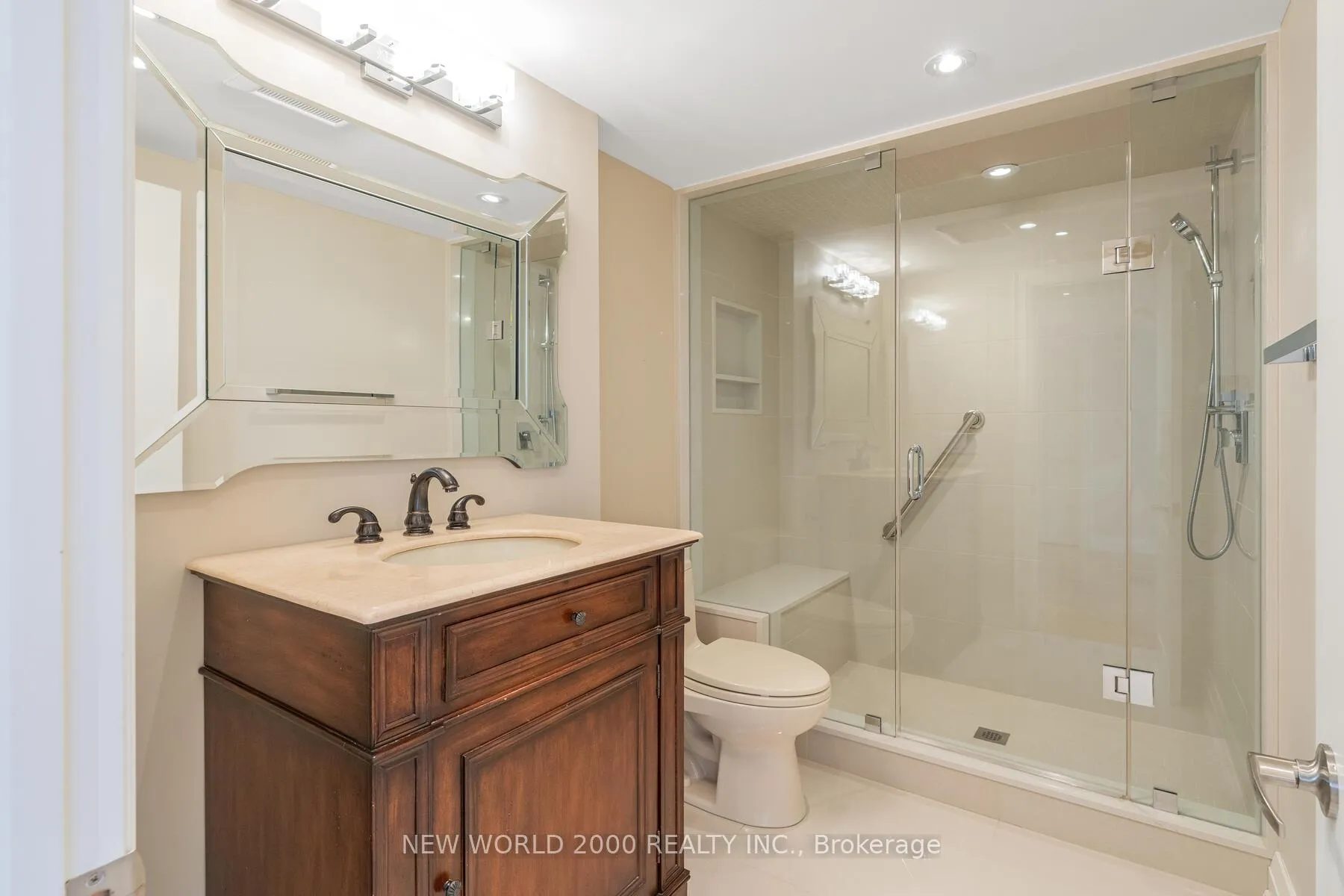 Photo 36 of 10 Orleans Circle, Vaughan, Vellore Village — HOMEH