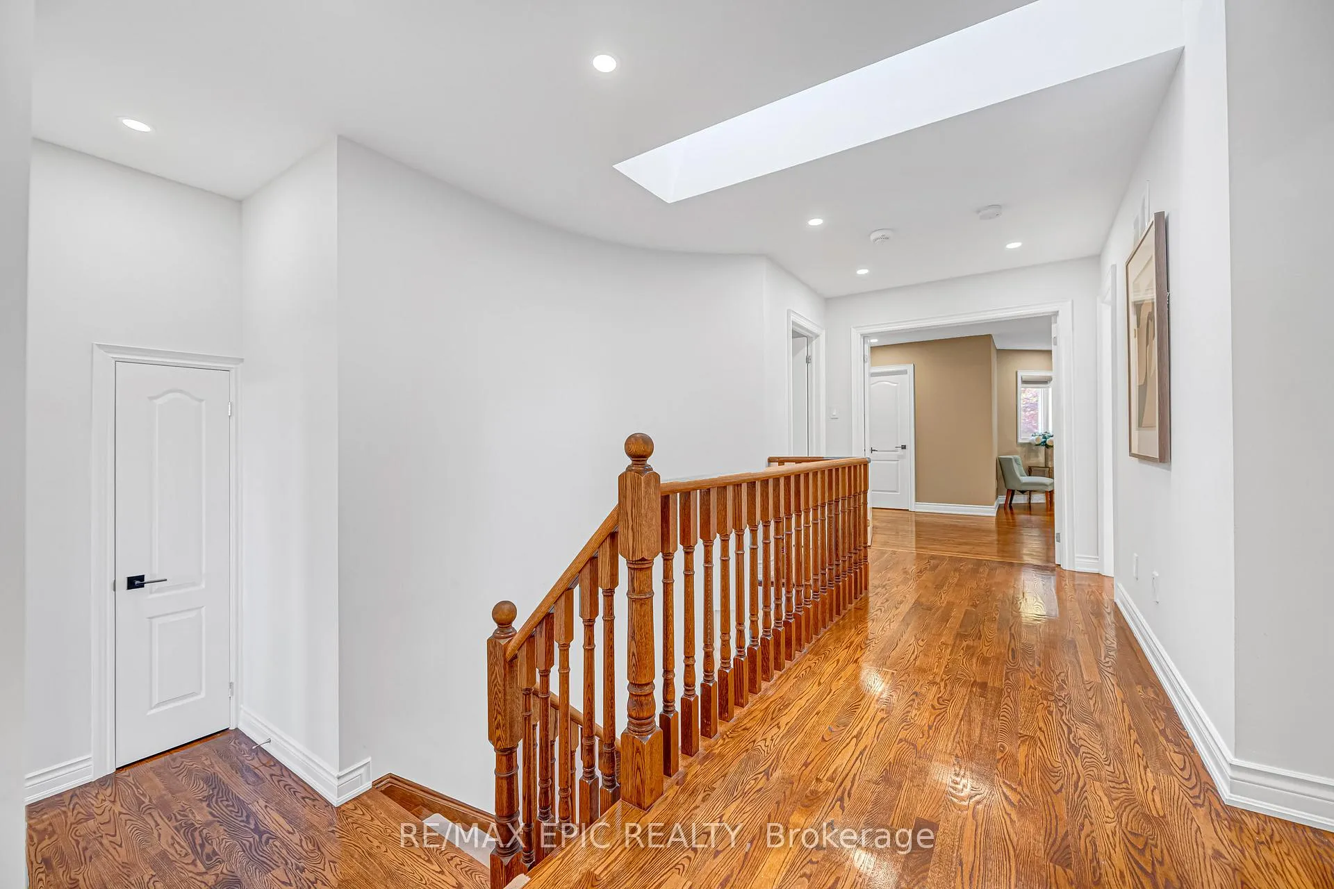 Photo 27 of 115 Thornhill Woods Drive, Vaughan, Patterson — HOMEH