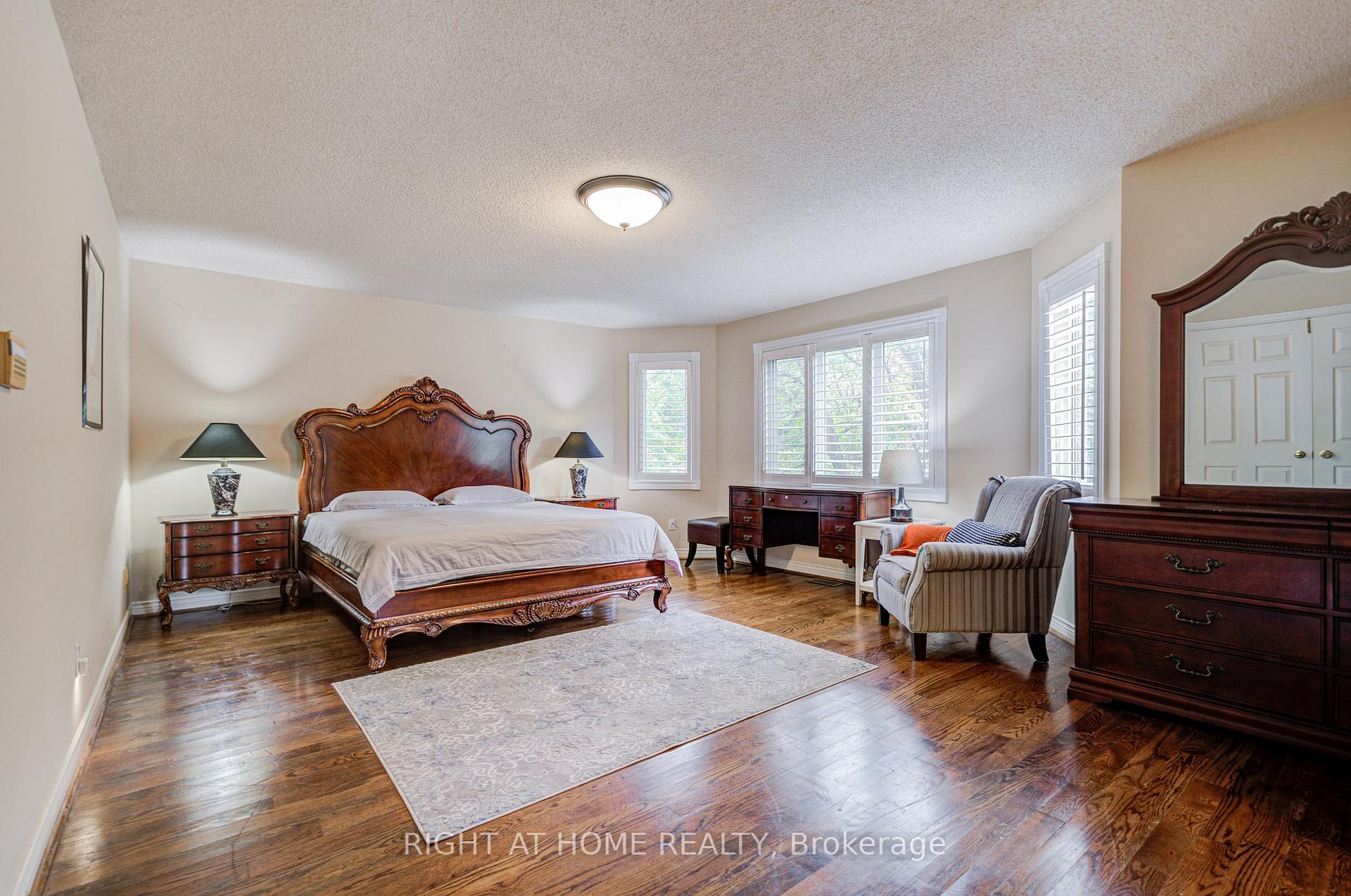 Photo 27 of 128 Carlyle Crescent, Aurora, Aurora Highlands — HOMEH