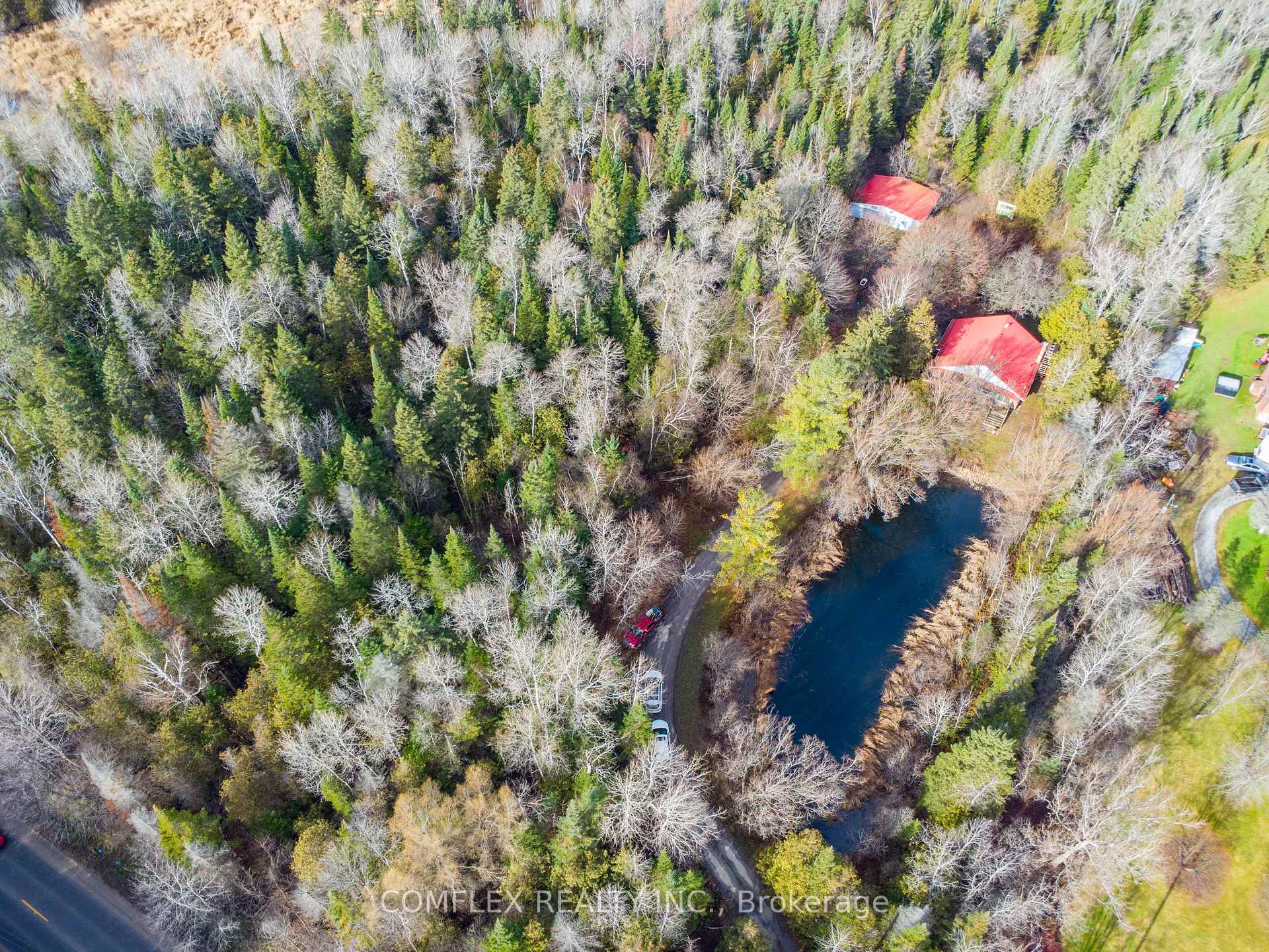 Photo 3 of 222 Davis Drive, Uxbridge, Rural Uxbridge — HOMEH