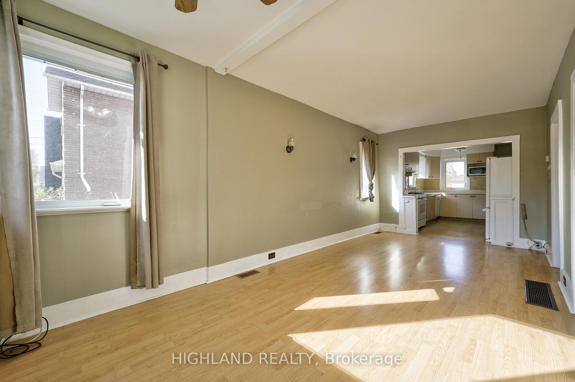 Photo 3 of 64 Simpson Avenue, Etobicoke, Mimico — HOMEH