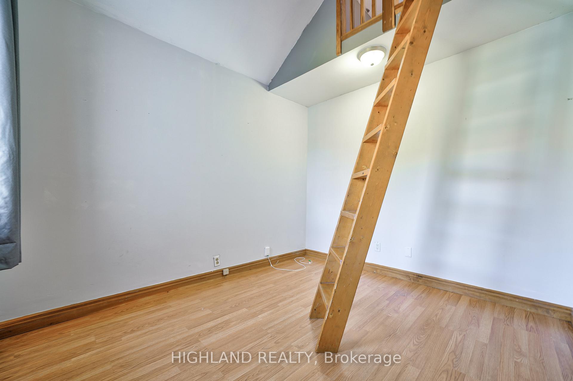 Photo 9 of 64 Simpson Avenue, Etobicoke, Mimico — HOMEH