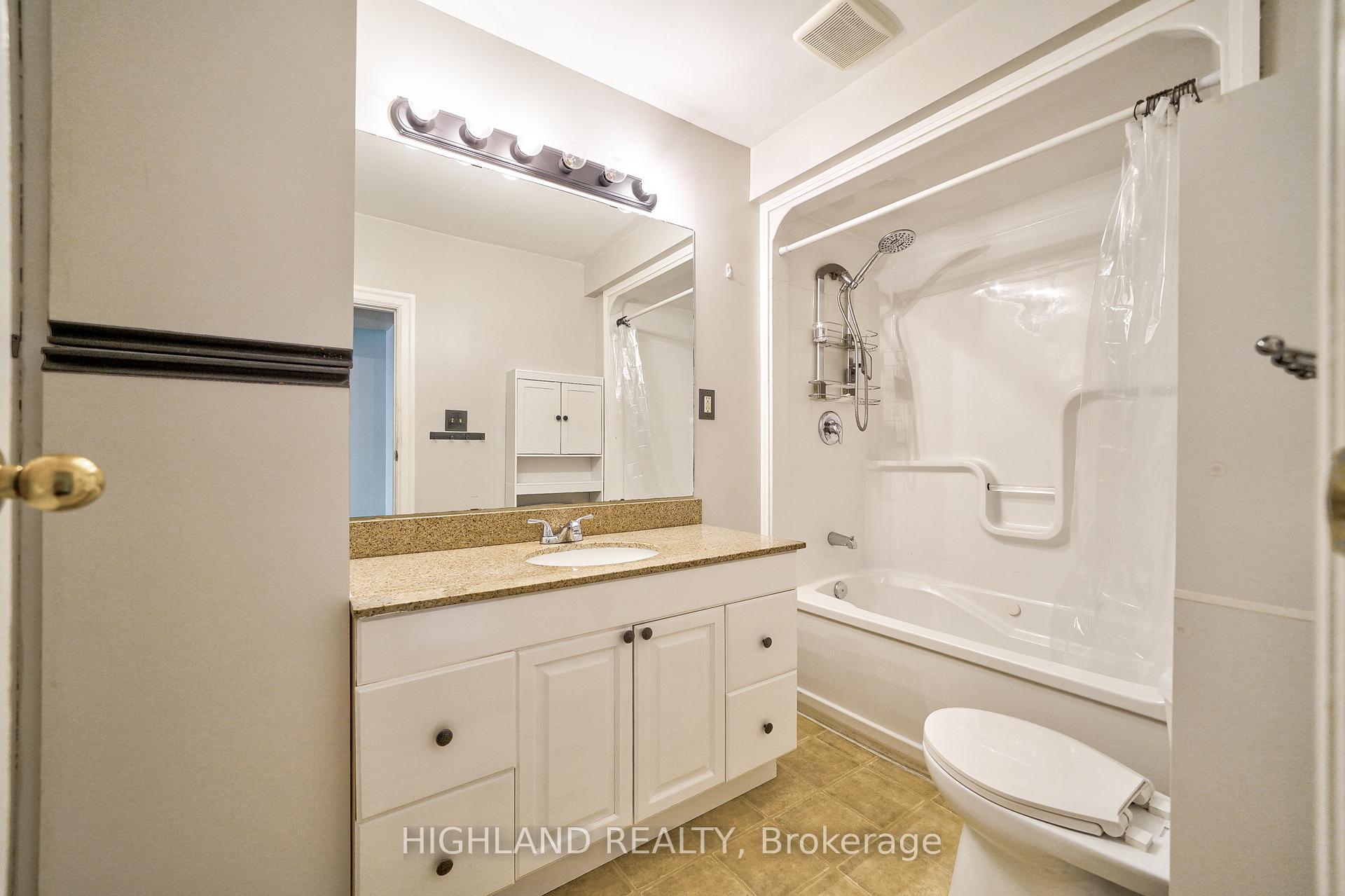 Photo 13 of 64 Simpson Avenue, Etobicoke, Mimico — HOMEH