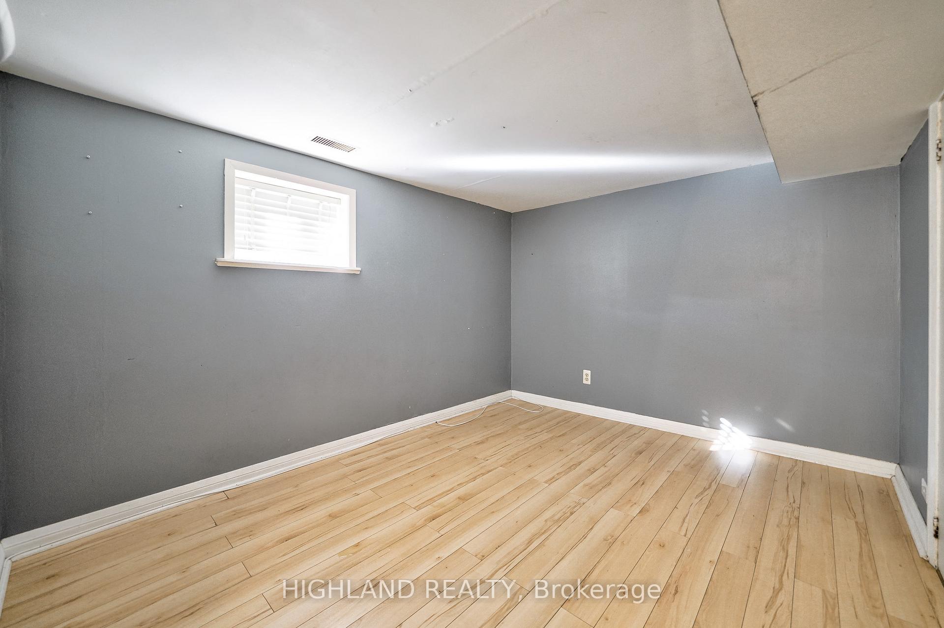 Photo 19 of 64 Simpson Avenue, Etobicoke, Mimico — HOMEH
