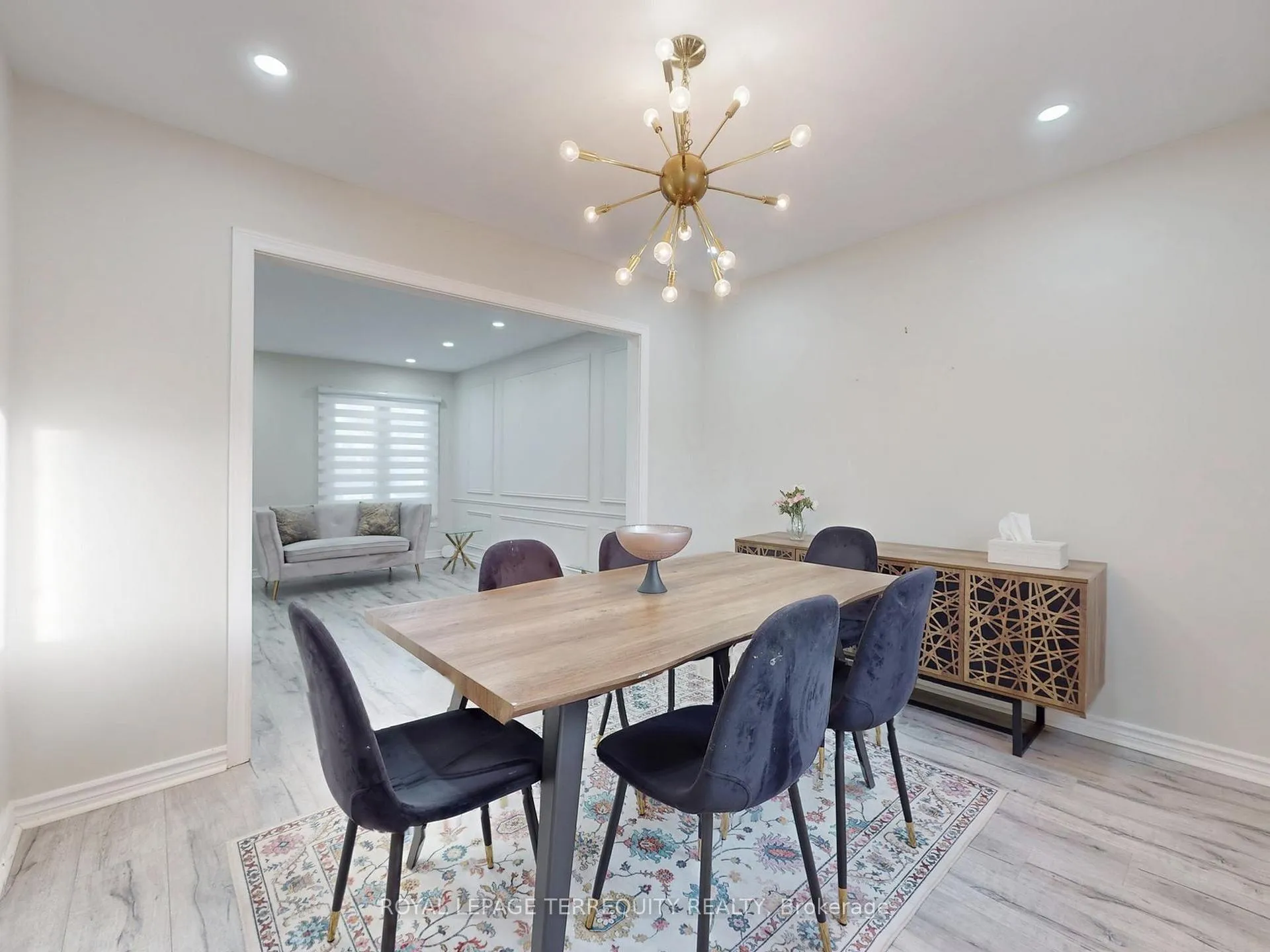 Photo 8 of 52 Dobson Drive, Ajax, Central — HOMEH
