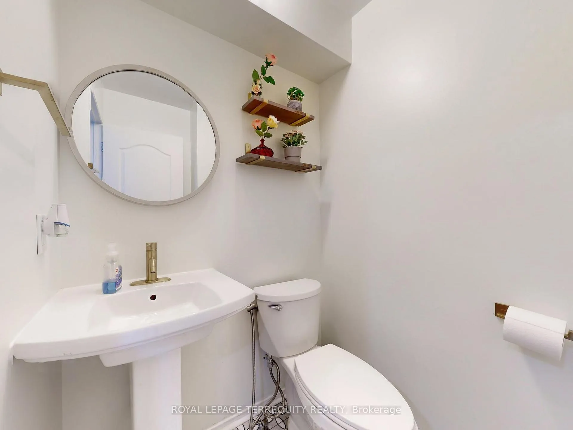 Photo 18 of 52 Dobson Drive, Ajax, Central — HOMEH