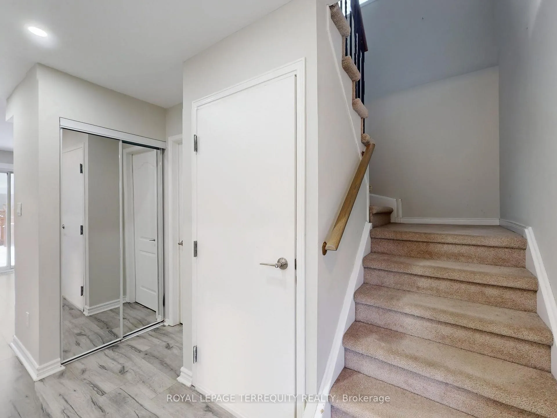 Photo 21 of 52 Dobson Drive, Ajax, Central — HOMEH