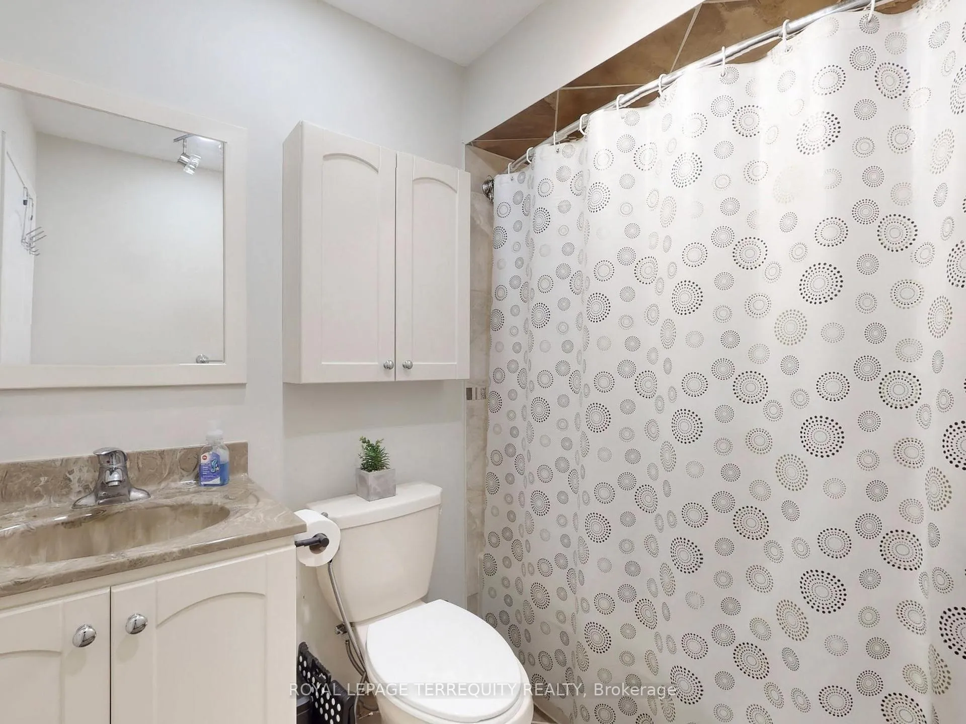 Photo 34 of 52 Dobson Drive, Ajax, Central — HOMEH