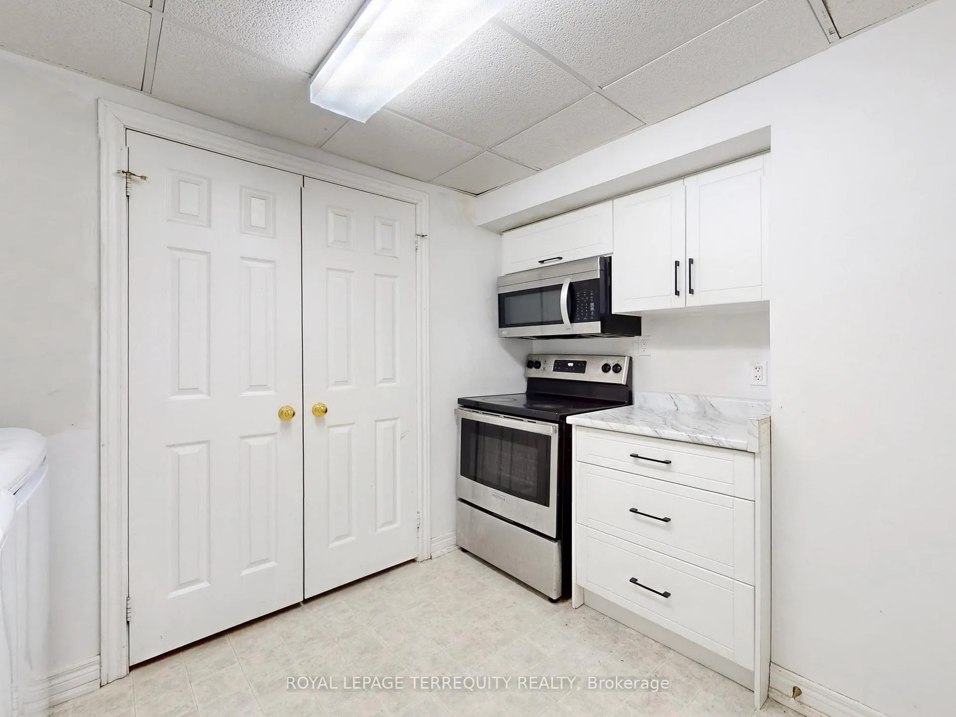 Photo 40 of 52 Dobson Drive, Ajax, Central — HOMEH