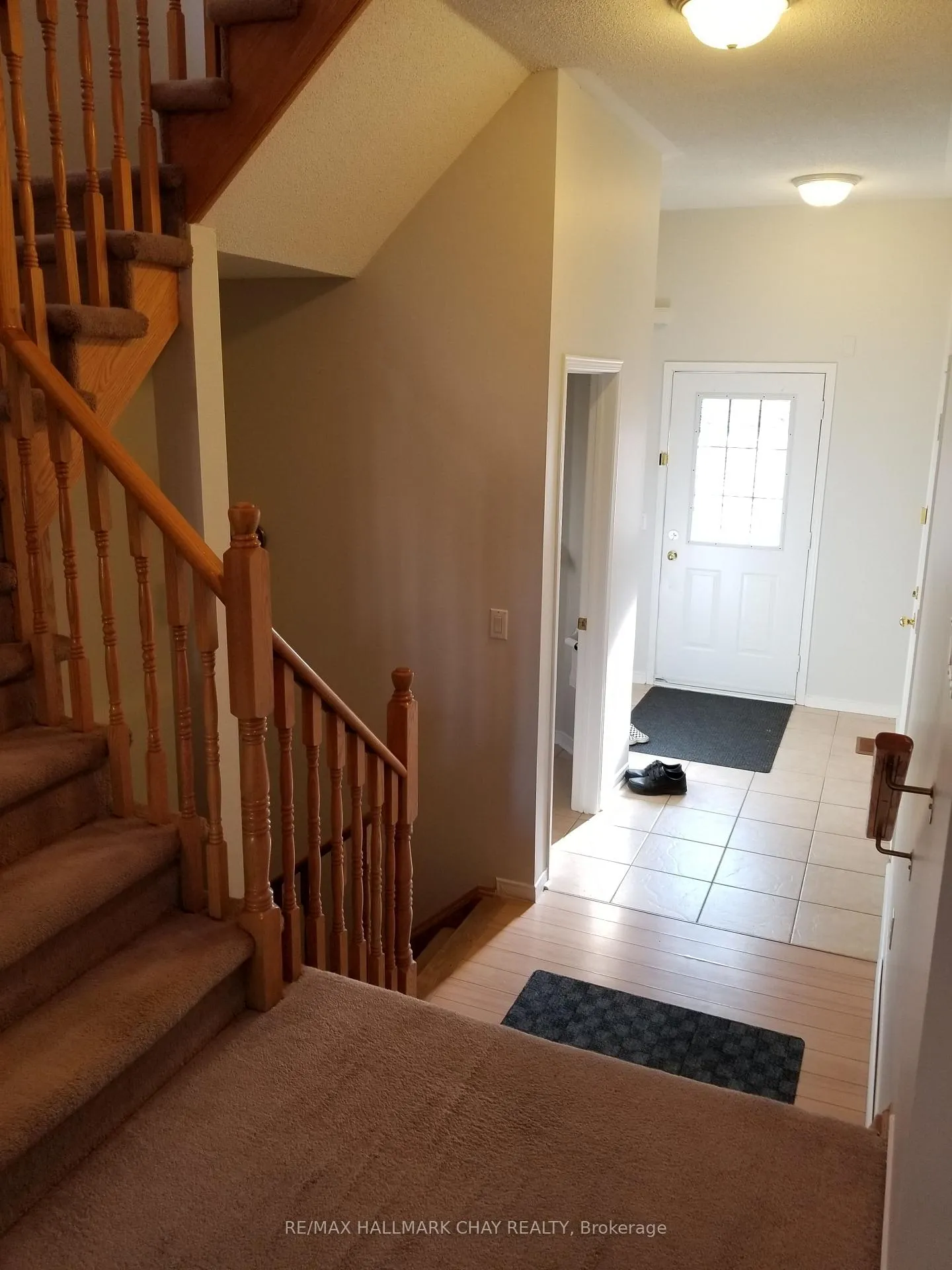 Photo 4 of 12 Marshview Avenue, Aurora, Bayview Northeast — HOMEH
