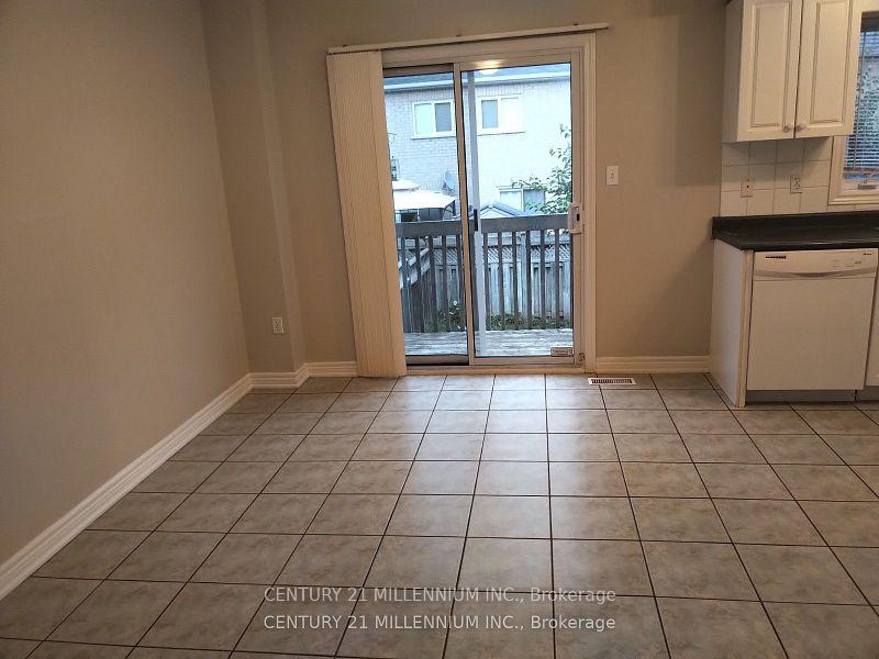 Photo 9 of 79 Castillian Drive, Vaughan, Sonoma Heights — HOMEH