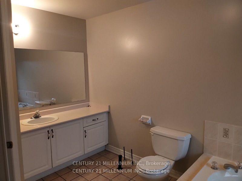 Photo 20 of 79 Castillian Drive, Vaughan, Sonoma Heights — HOMEH