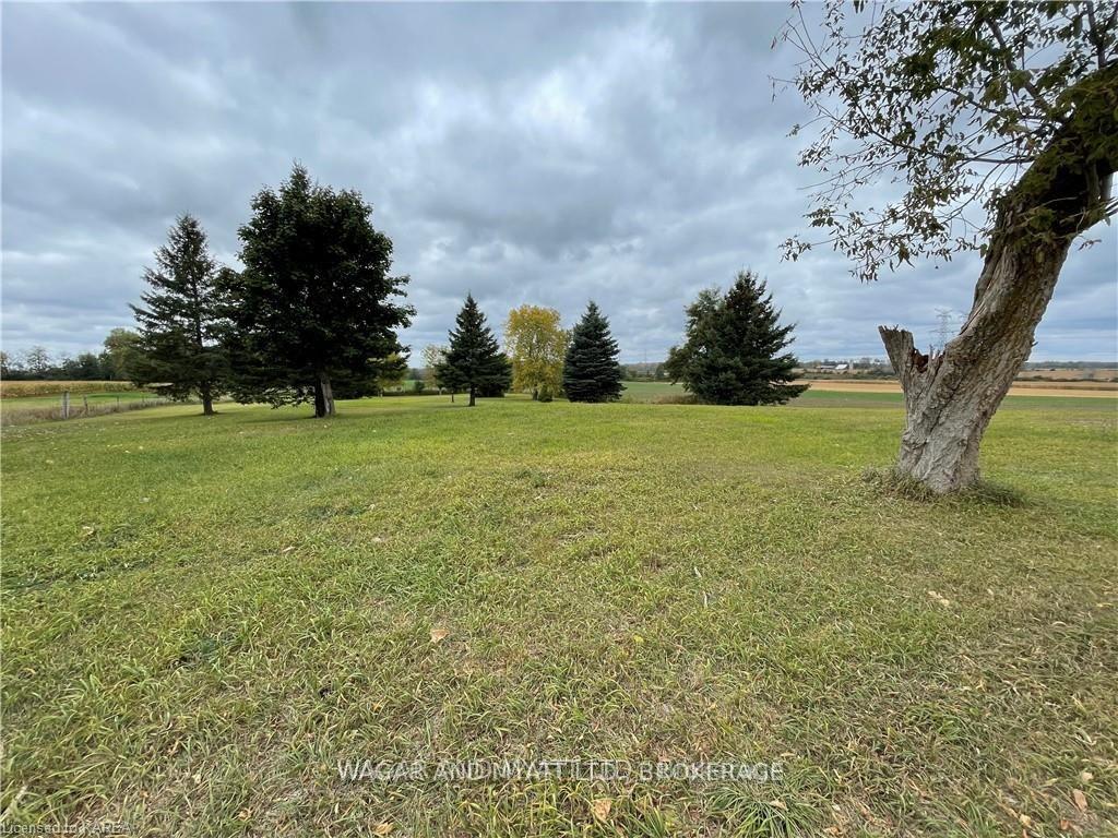 Photo 4 of 1351 Deseronto Road, Tyendinaga, Tyendinaga Township — HOMEH