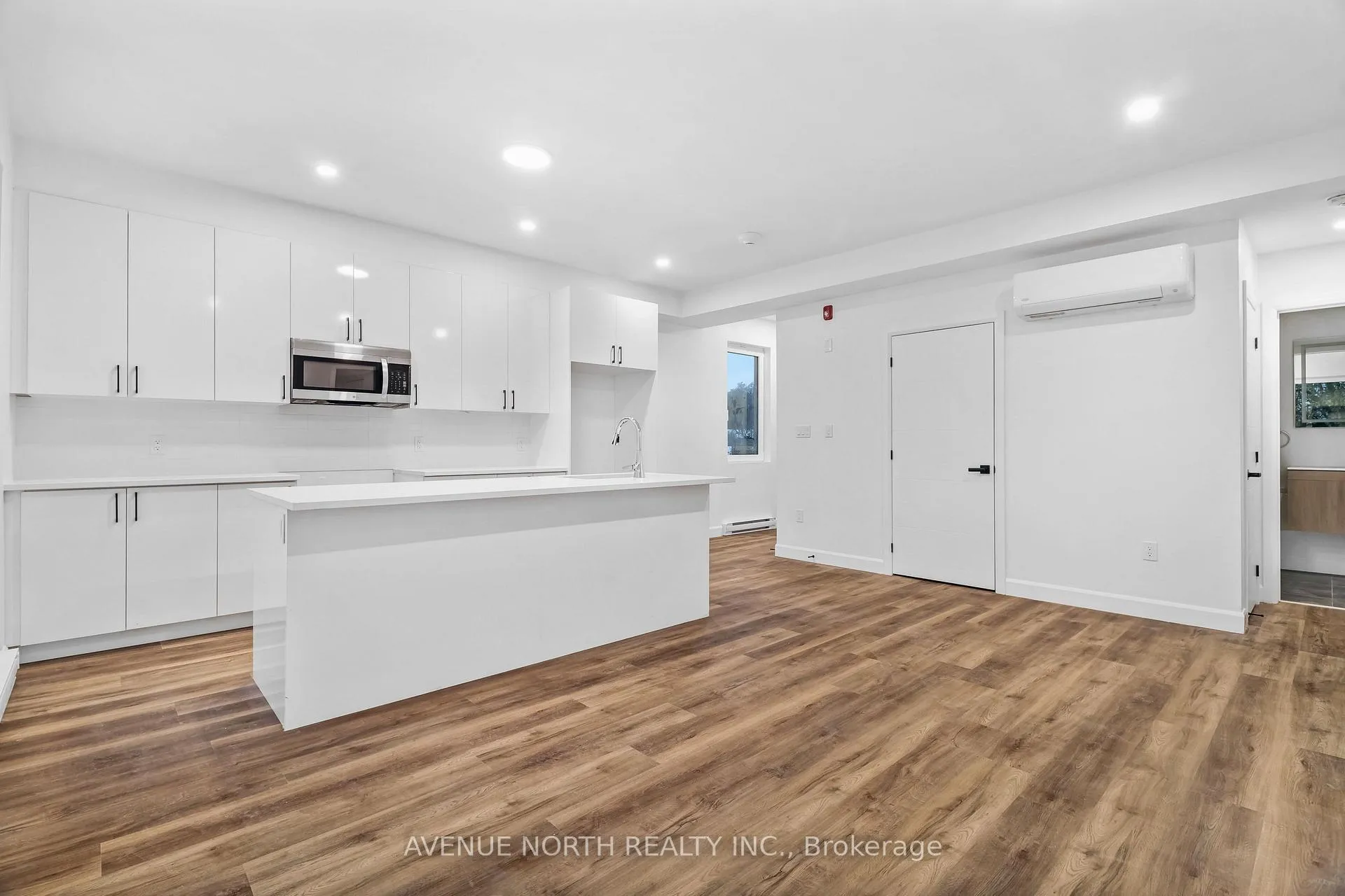 Photo 4 of Unit 4, 96 Jolliet Avenue, Ottawa, Vanier — HOMEH