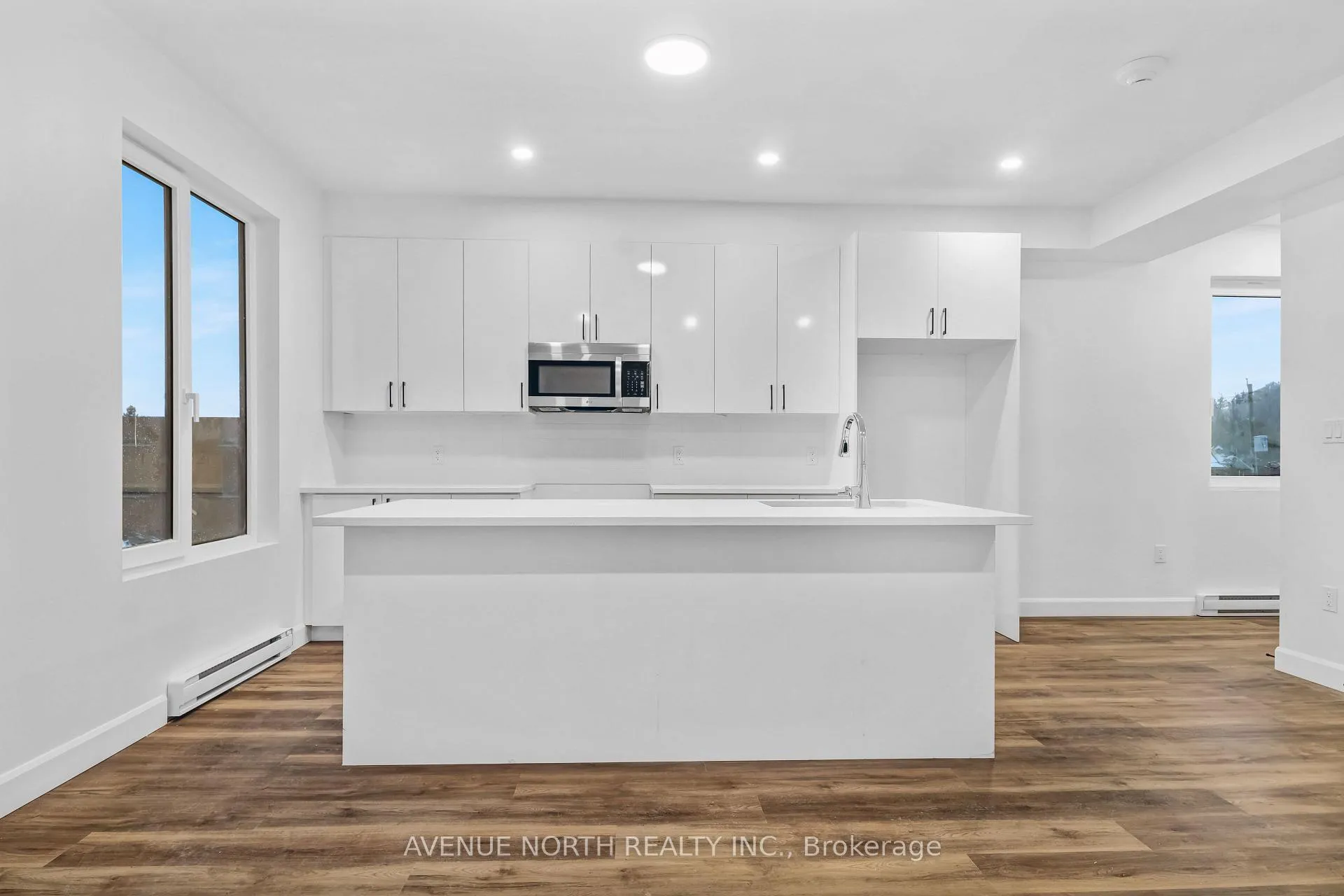 Photo 5 of Unit 4, 96 Jolliet Avenue, Ottawa, Vanier — HOMEH