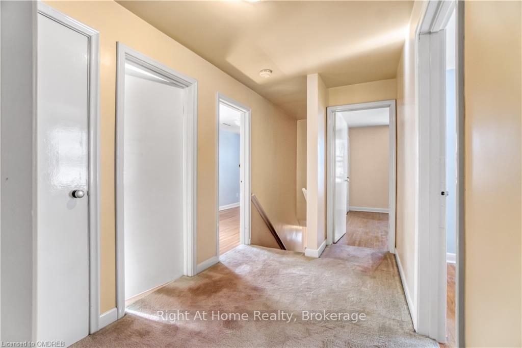 Photo 22 of 35 Elder Avenue, Etobicoke, Long Branch — HOMEH