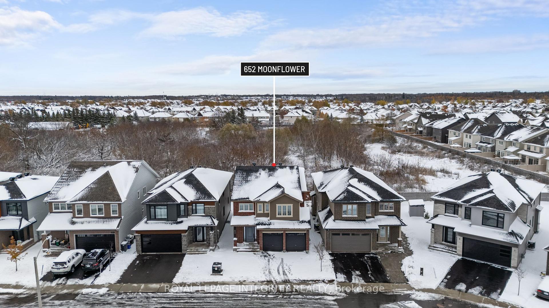 Photo 2 of 652 Moonflower Crescent, Ottawa, Blossom Park/Kemp Park/Findlay Creek — HOMEH