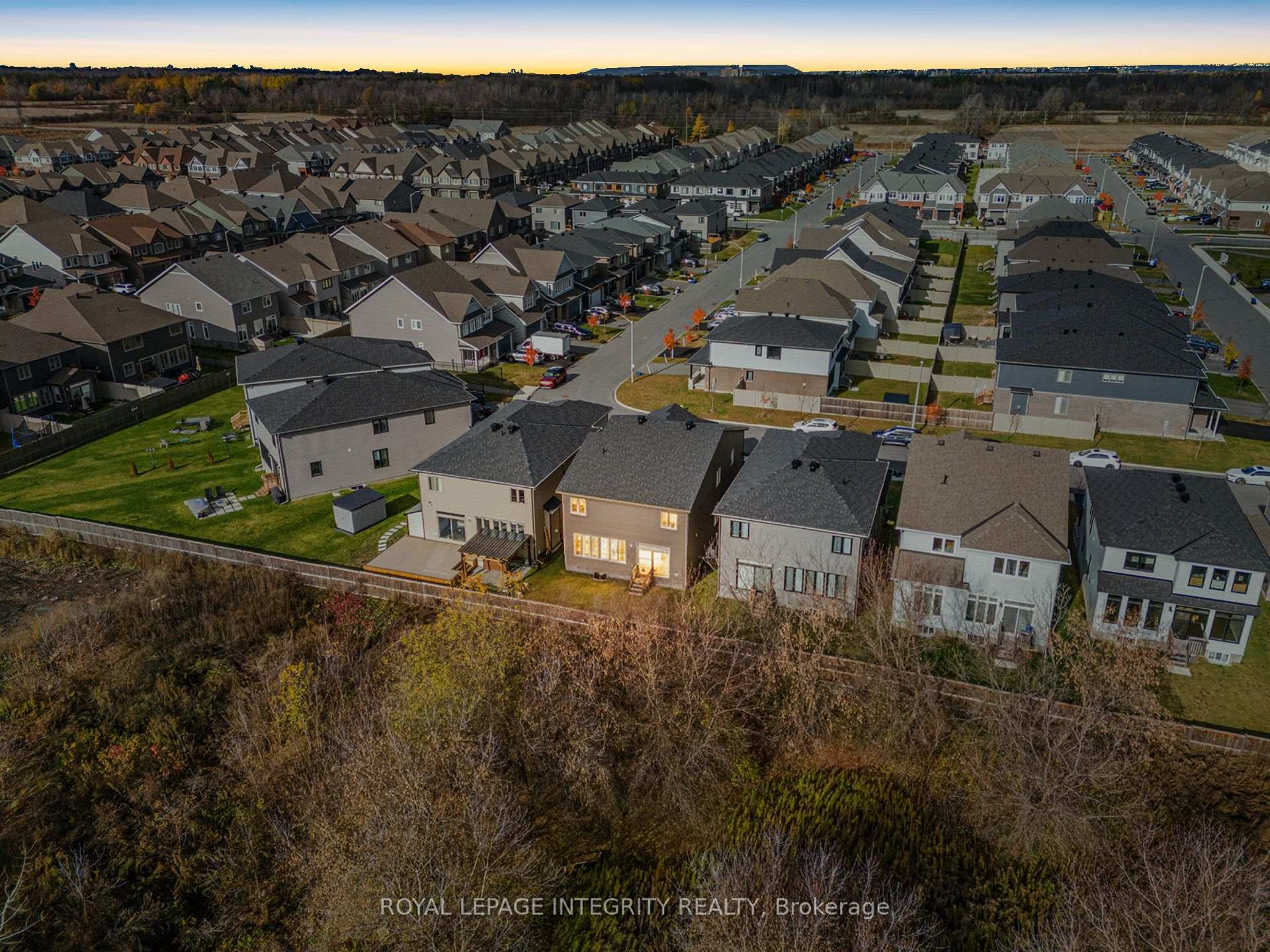Photo 7 of 652 Moonflower Crescent, Ottawa, Blossom Park/Kemp Park/Findlay Creek — HOMEH