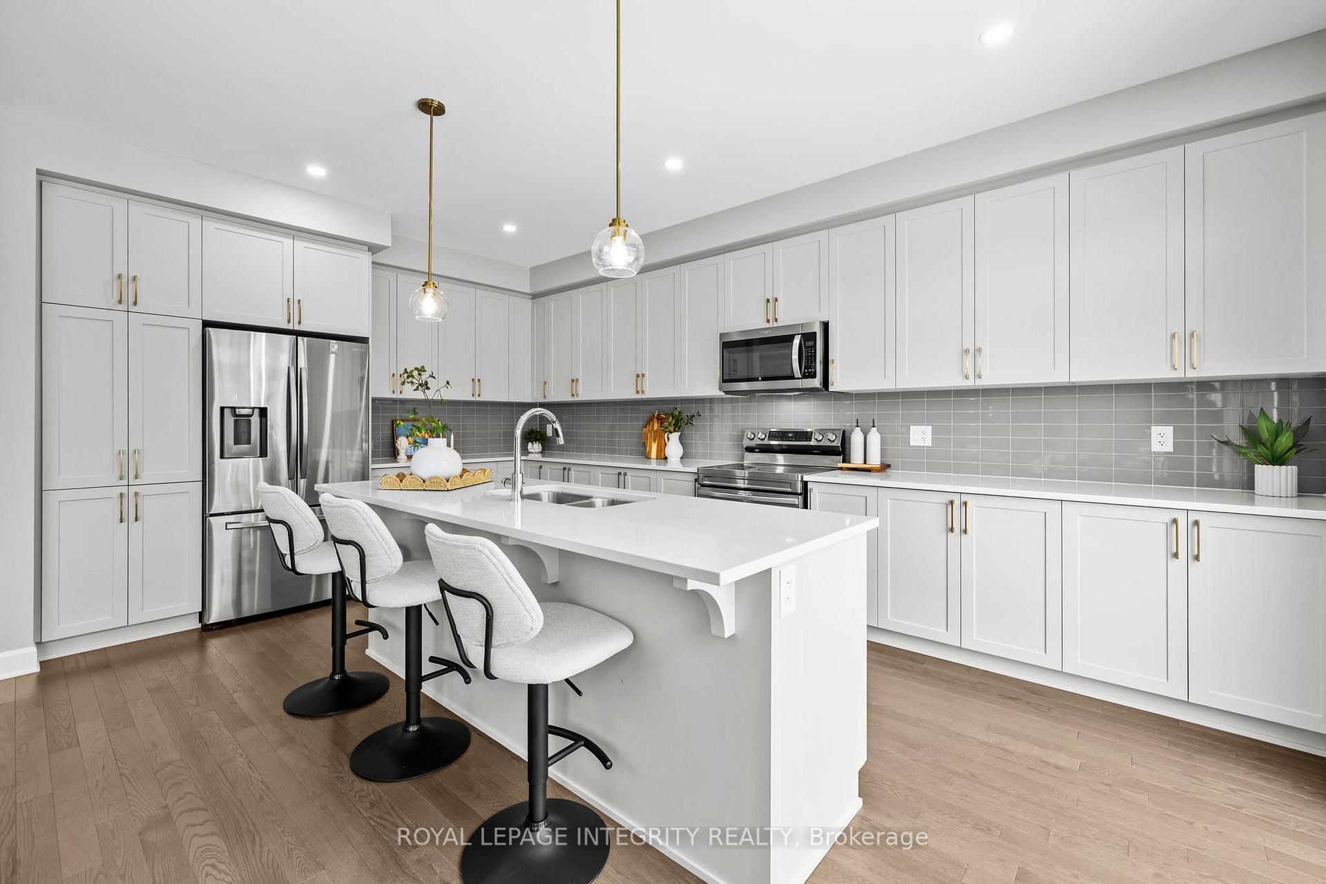 Photo 15 of 652 Moonflower Crescent, Ottawa, Blossom Park/Kemp Park/Findlay Creek — HOMEH