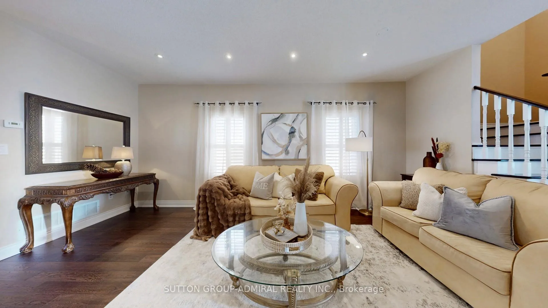 Photo 8 of 222 Hollywood Hill Circle, Vaughan, Vellore Village — HOMEH