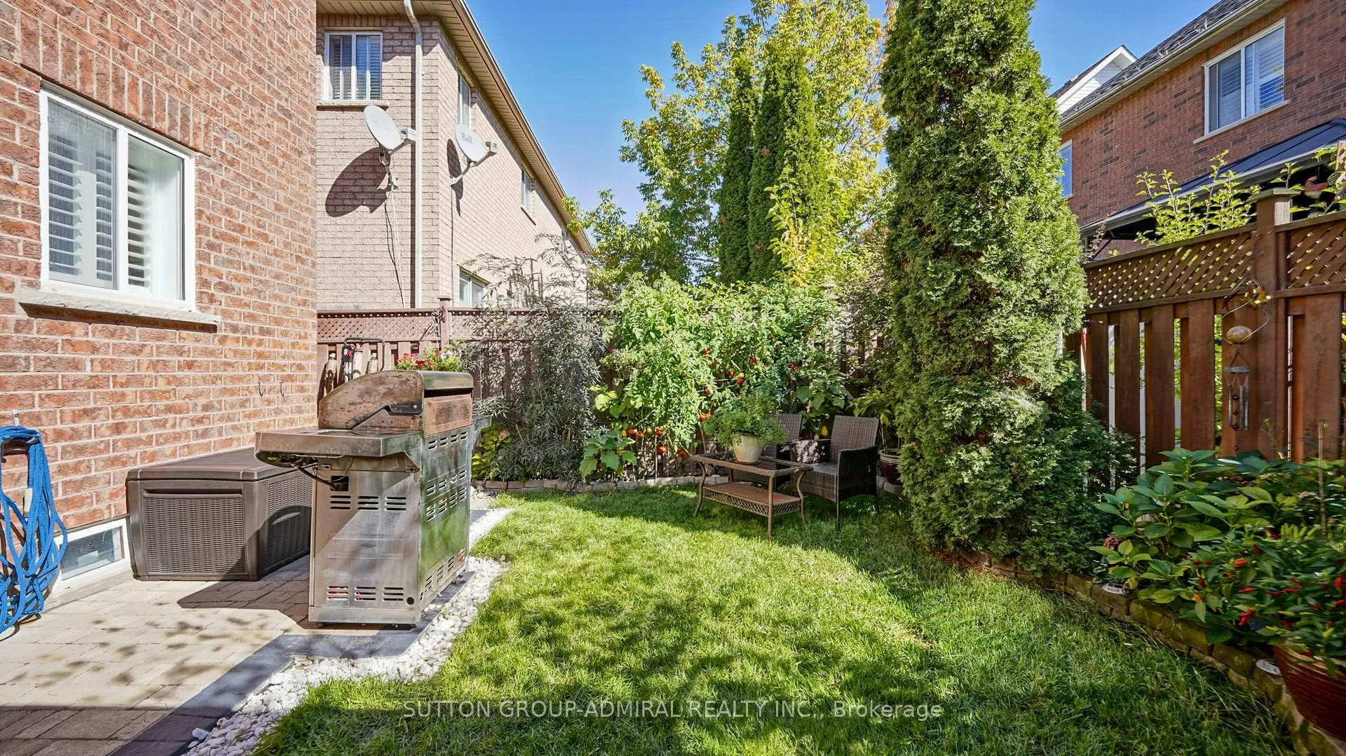Photo 32 of 222 Hollywood Hill Circle, Vaughan, Vellore Village — HOMEH
