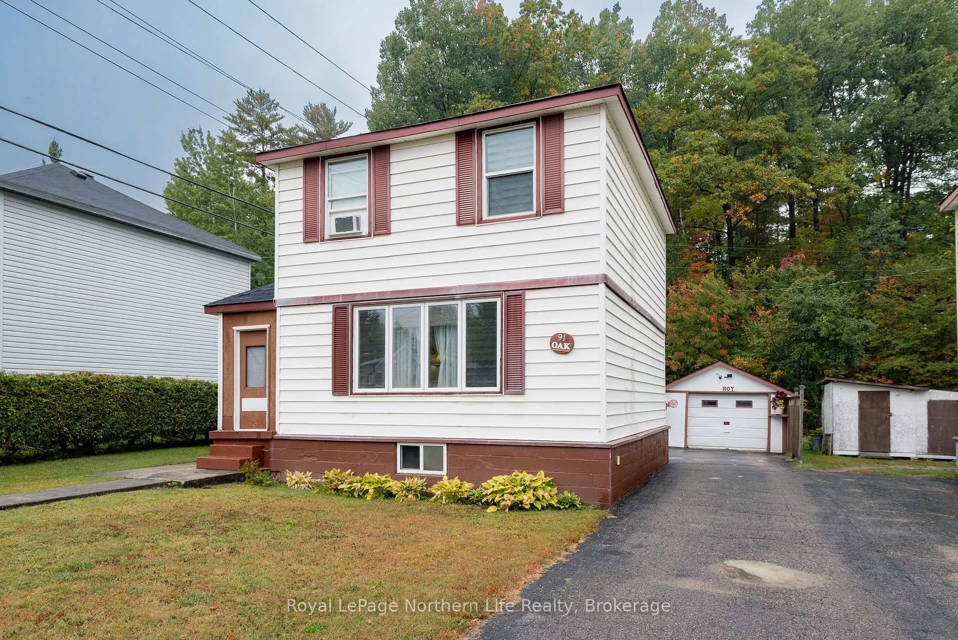 Front of 91 Oak Street