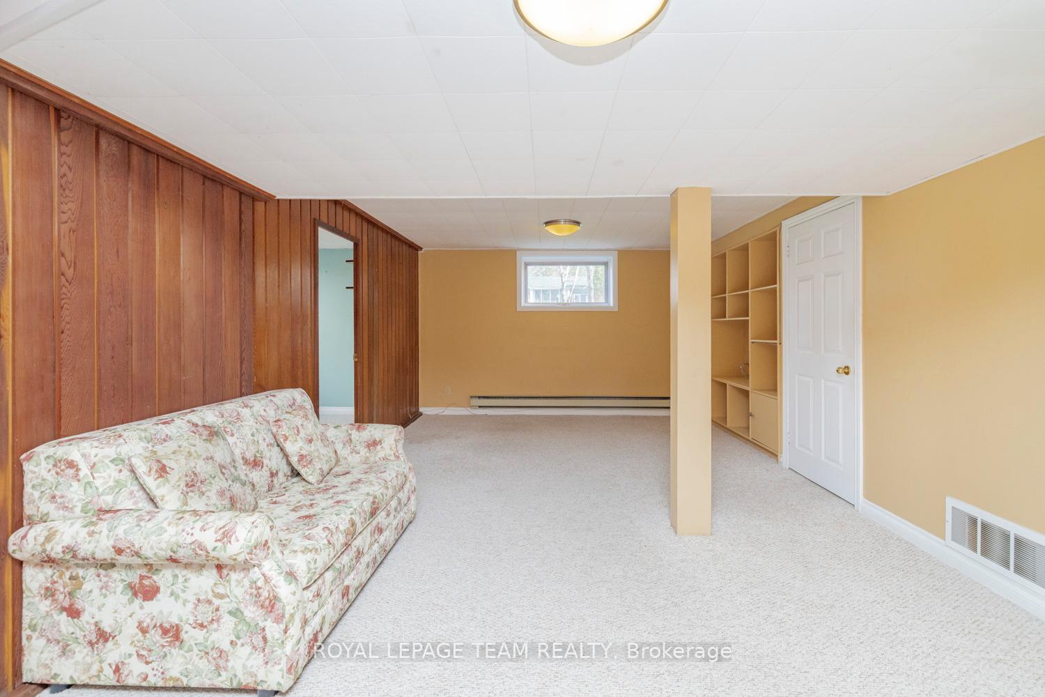 Photo 28 of 19 Pinepoint Drive, Ottawa, Lynwood Village — HOMEH