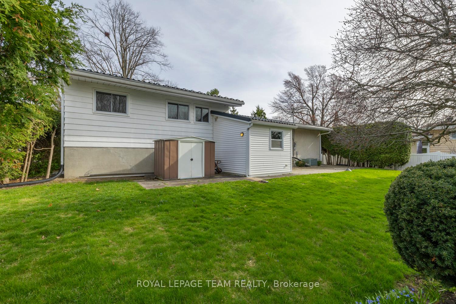 Photo 45 of 19 Pinepoint Drive, Ottawa, Lynwood Village — HOMEH