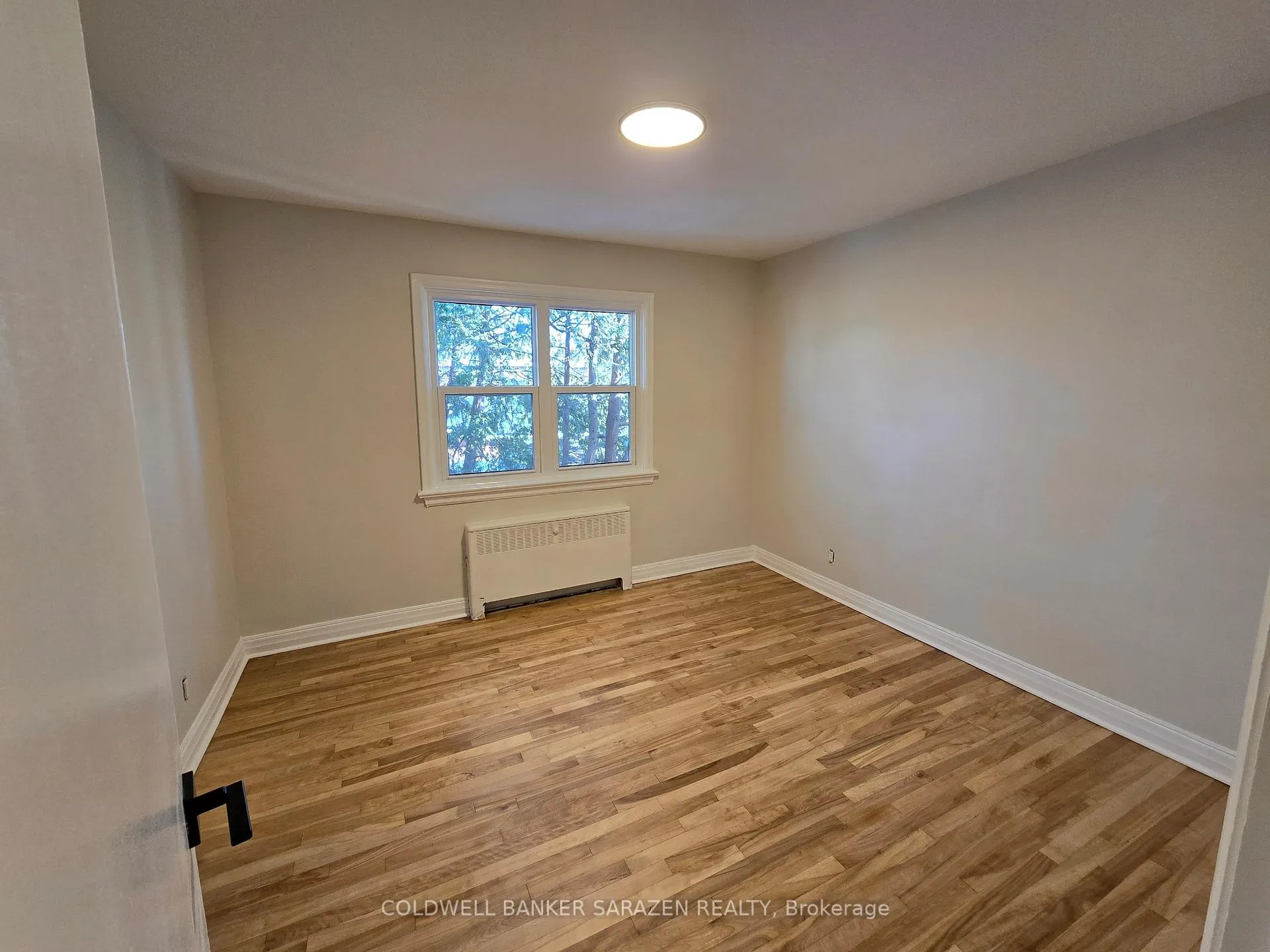 Photo 11 of Unit 2, 33 Coupal Street, Ottawa, Kingsview Park — HOMEH