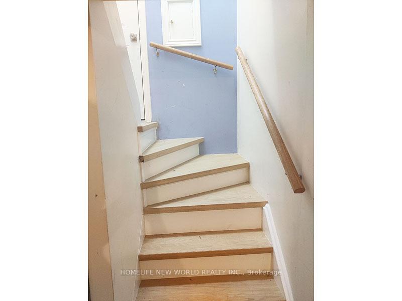 Photo 2 of Unit Bsmt, 477 Rimilton Avenue, Etobicoke, Alderwood — HOMEH