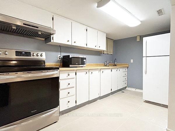 Photo 4 of Unit Bsmt, 477 Rimilton Avenue, Etobicoke, Alderwood — HOMEH