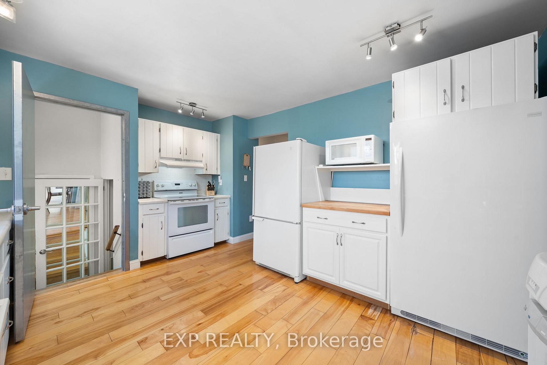 Photo 16 of 112 Stoco Road, Tweed, Hungerford (Twp) — HOMEH