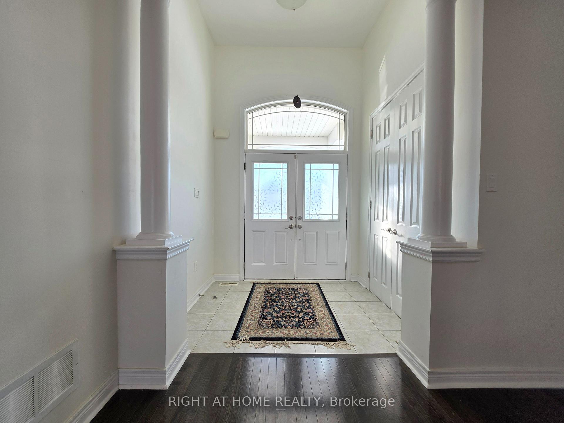 Photo 2 of 93 Oberfrick Avenue, Vaughan, Patterson — HOMEH