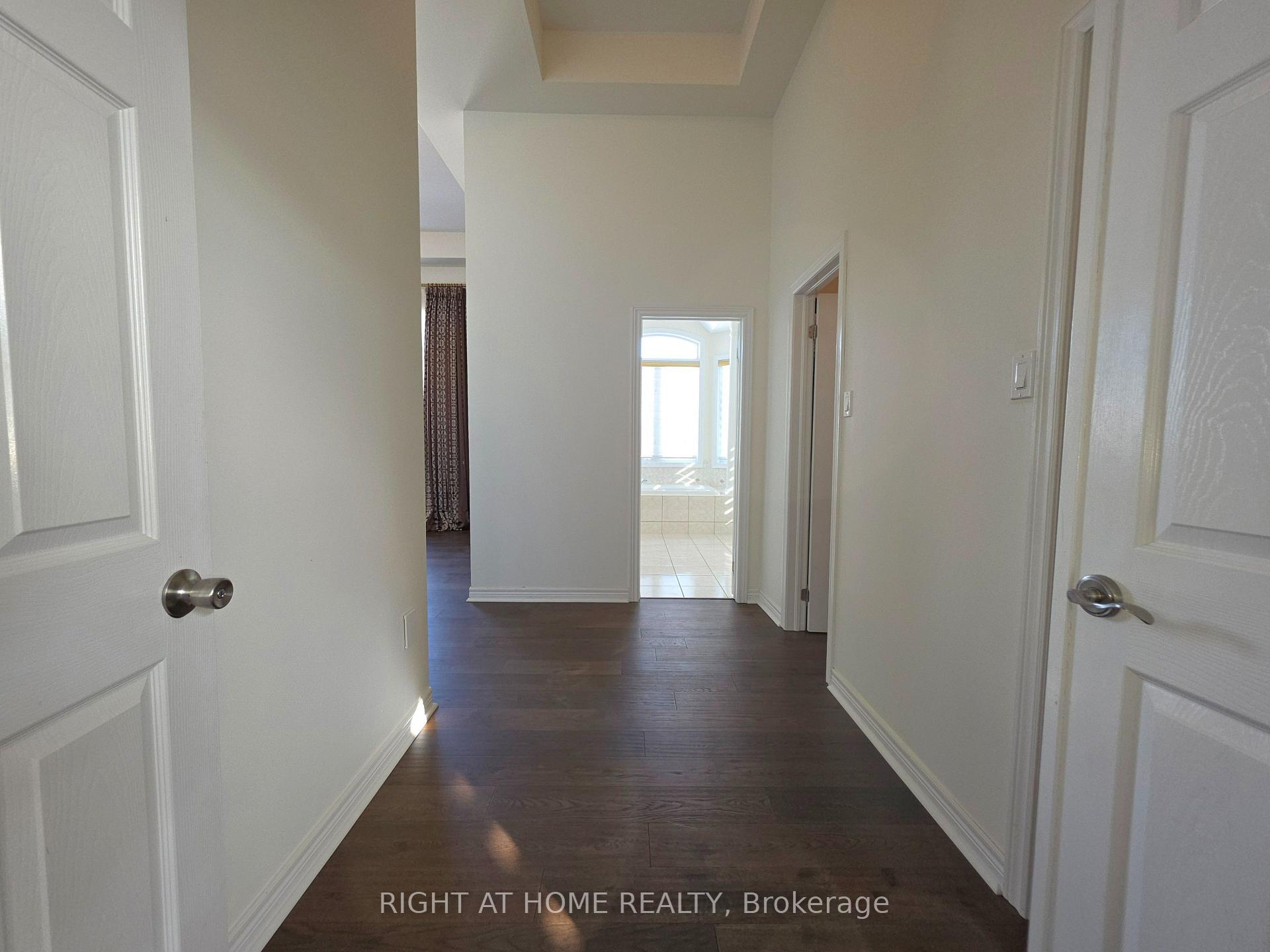 Photo 22 of 93 Oberfrick Avenue, Vaughan, Patterson — HOMEH