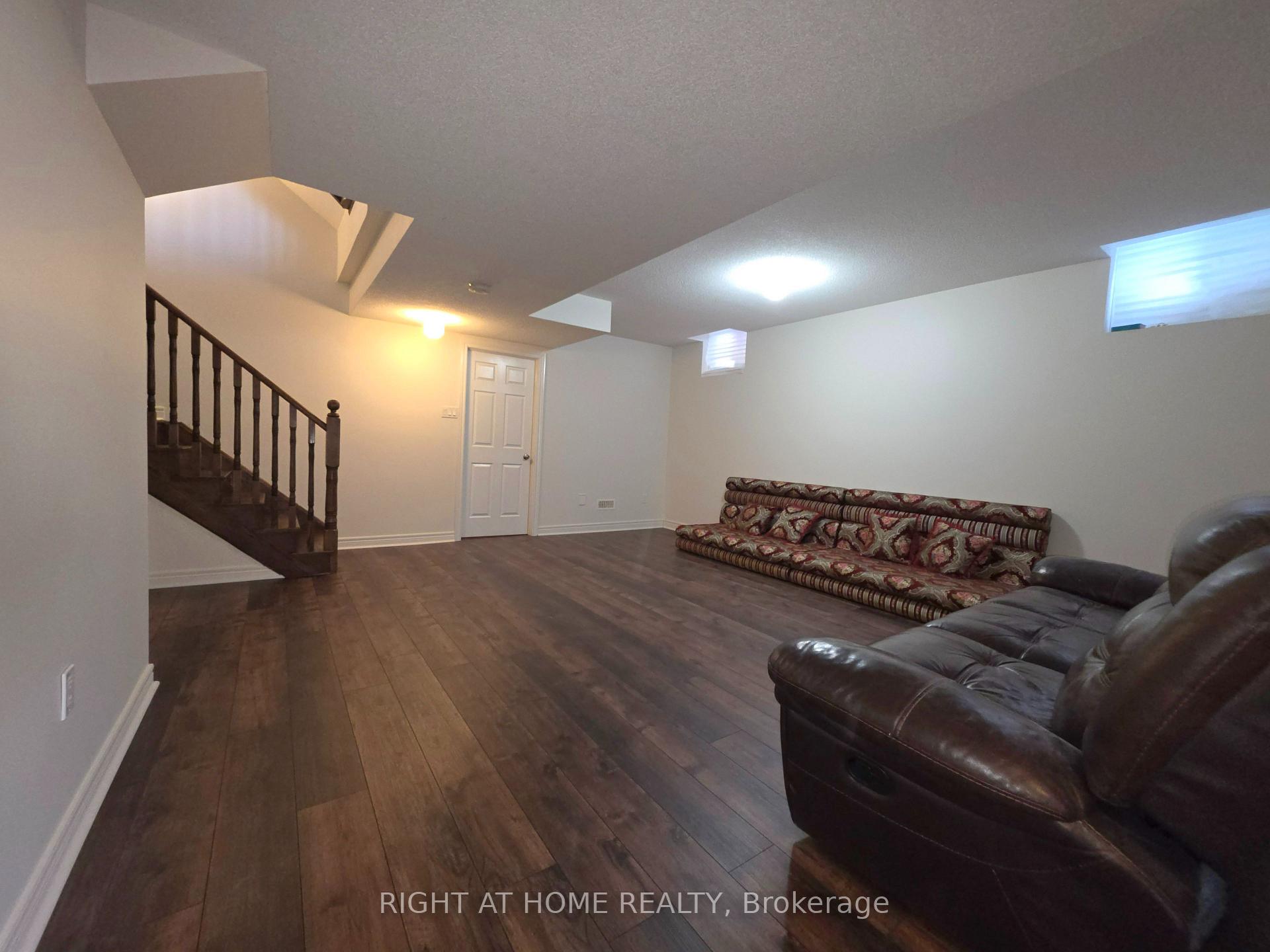 Photo 47 of 93 Oberfrick Avenue, Vaughan, Patterson — HOMEH