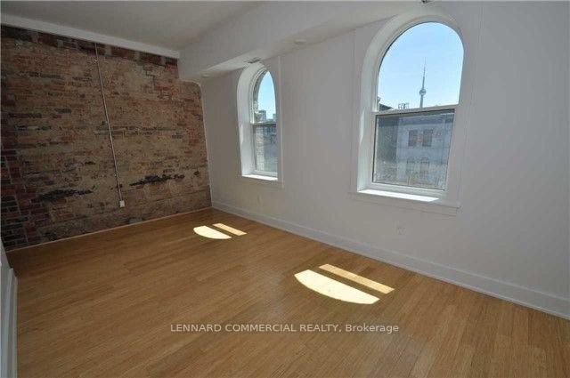 Photo 8 of Unit 4, 280 College Street, Toronto, University — HOMEH