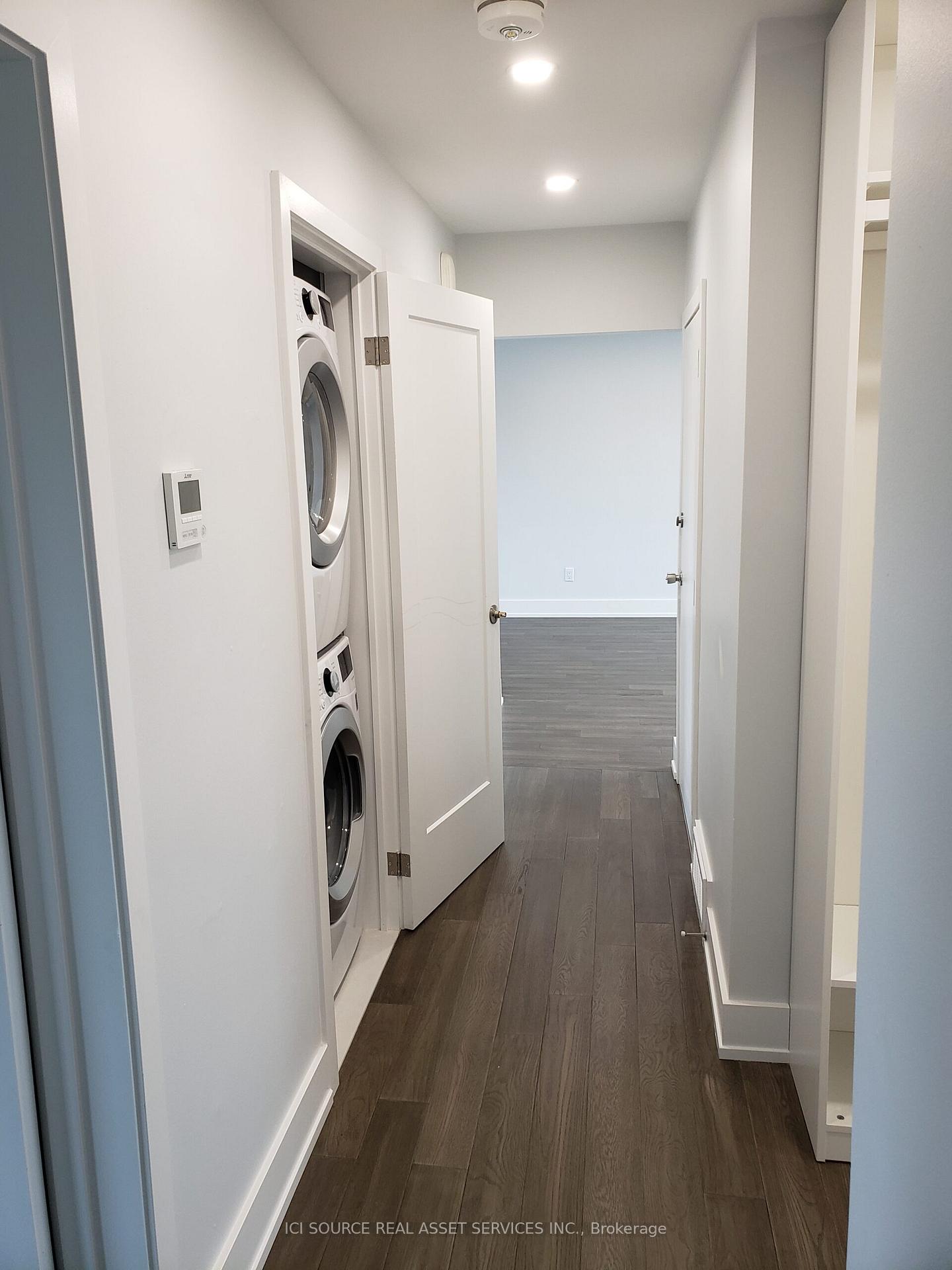 Photo 4 of Unit Upper, 21 Manitoba Street, Etobicoke, Mimico — HOMEH
