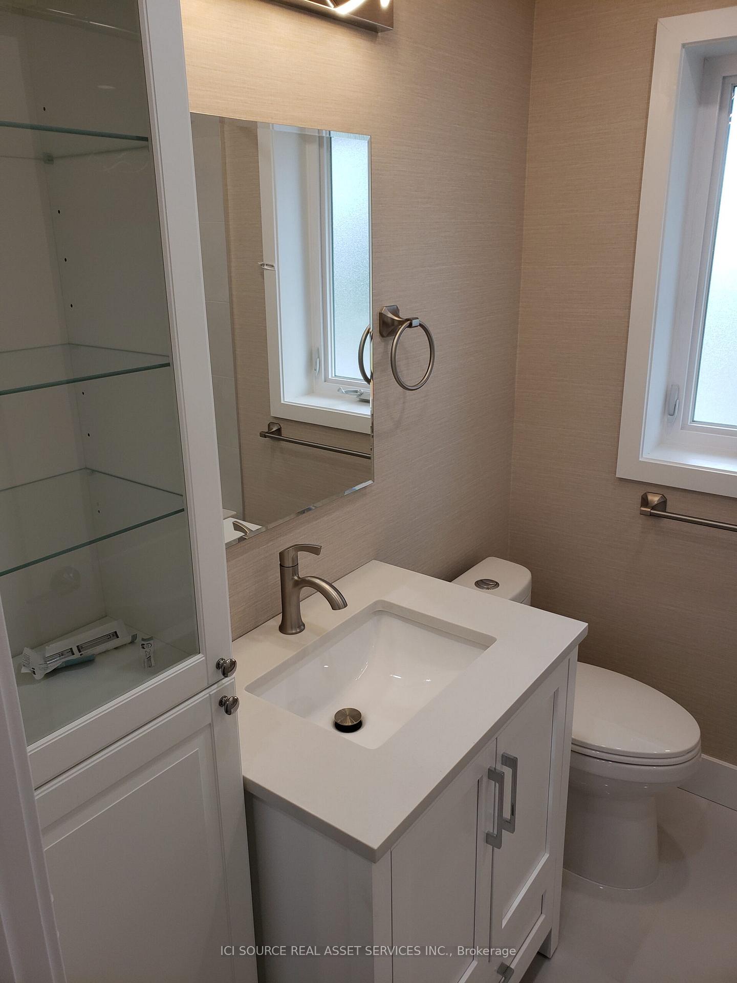 Photo 6 of Unit Upper, 21 Manitoba Street, Etobicoke, Mimico — HOMEH