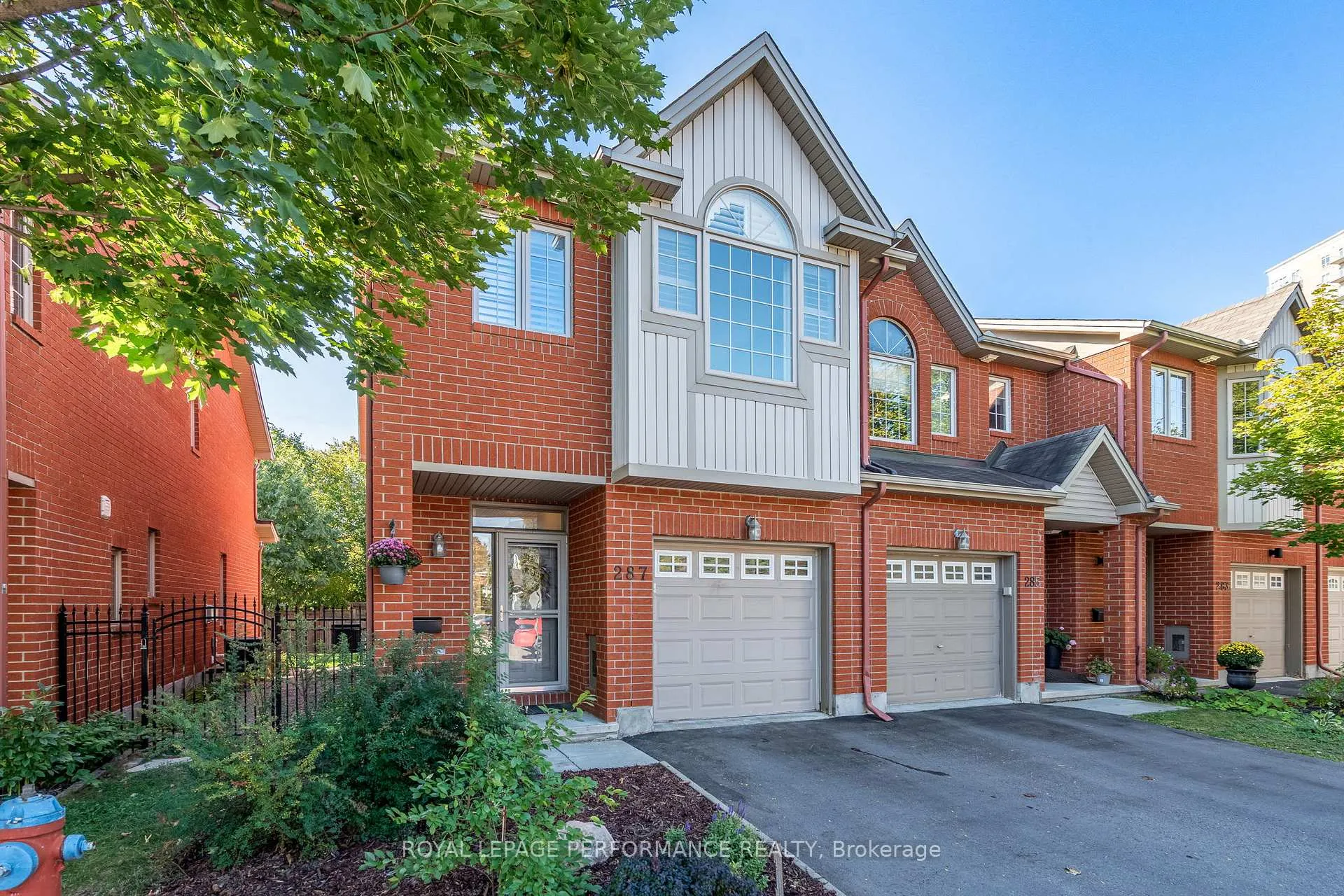 Photo 1 of 287 Meilleur Private, Ottawa, Vanier — HOMEH