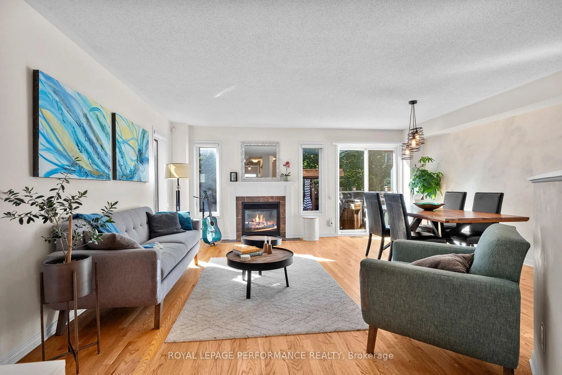 Photo 7 of 287 Meilleur Private, Ottawa, Vanier — HOMEH