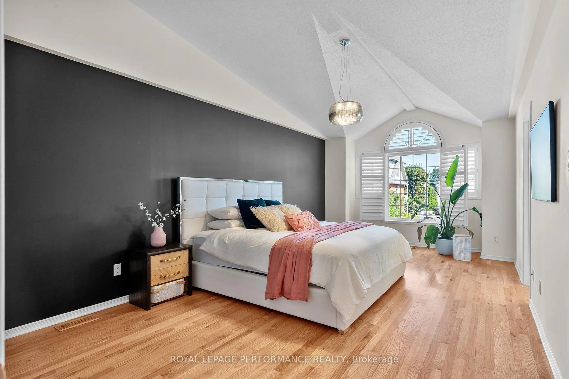 Photo 15 of 287 Meilleur Private, Ottawa, Vanier — HOMEH