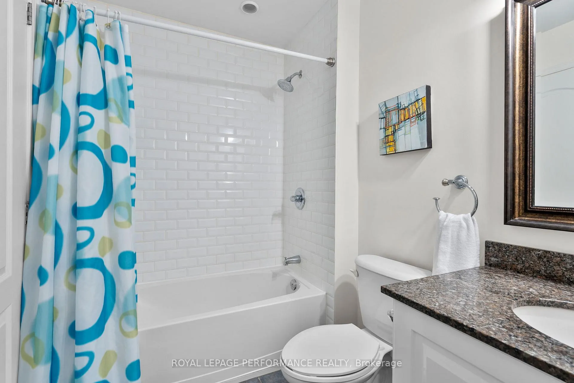 Photo 26 of 287 Meilleur Private, Ottawa, Vanier — HOMEH